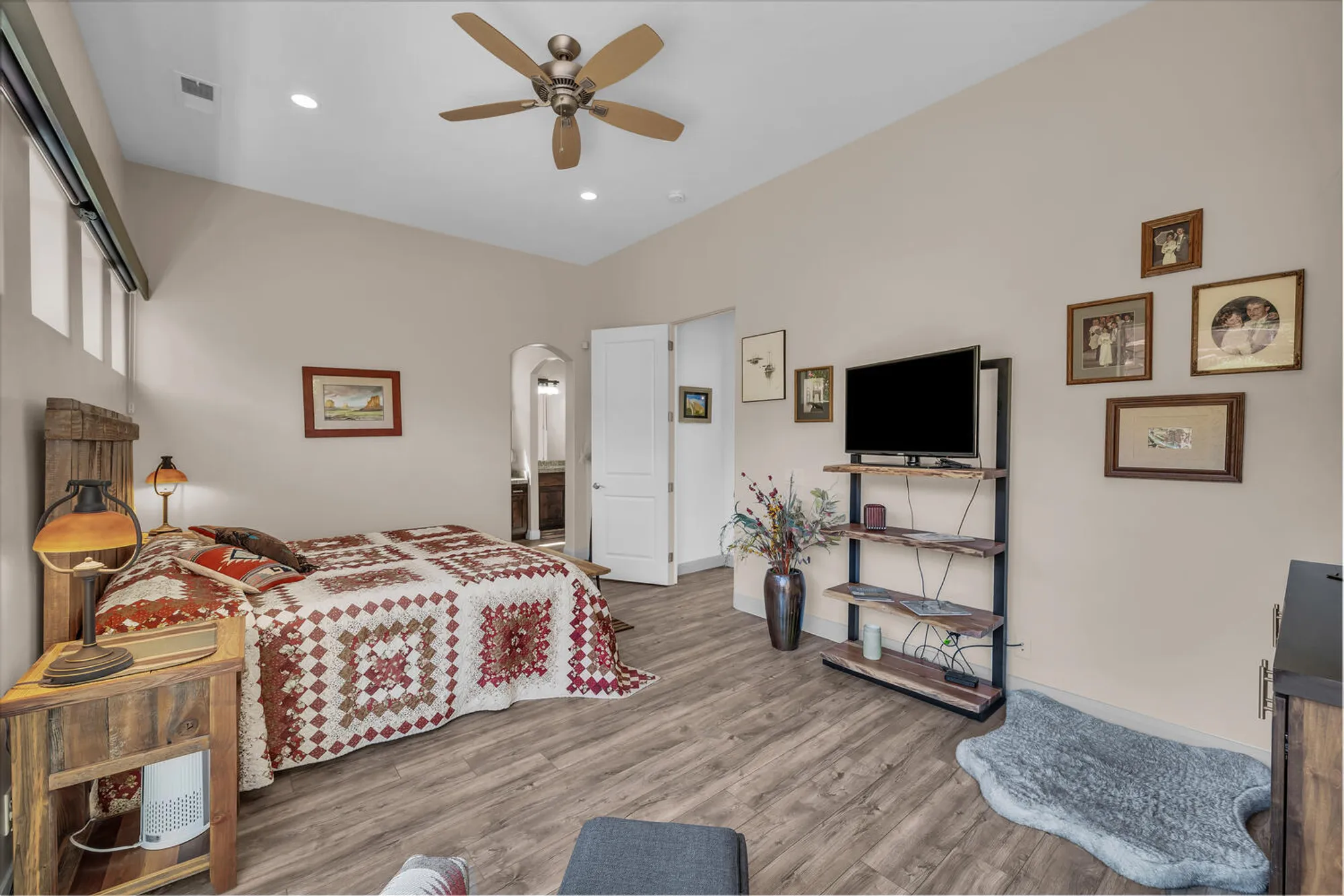 Property Slideshow image 29 of 42 | 2139 w cougar rock cir 182, St George, UT, 84770