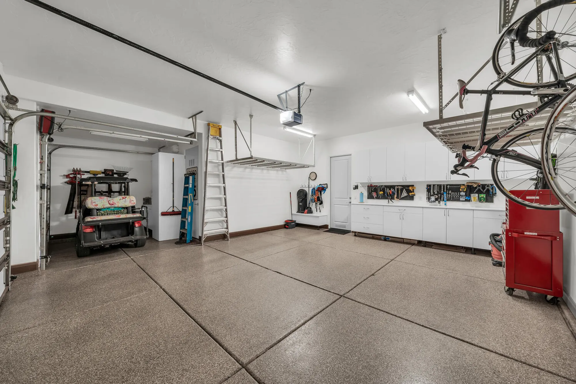 Property Slideshow image 34 of 42 | 2139 w cougar rock cir 182, St George, UT, 84770