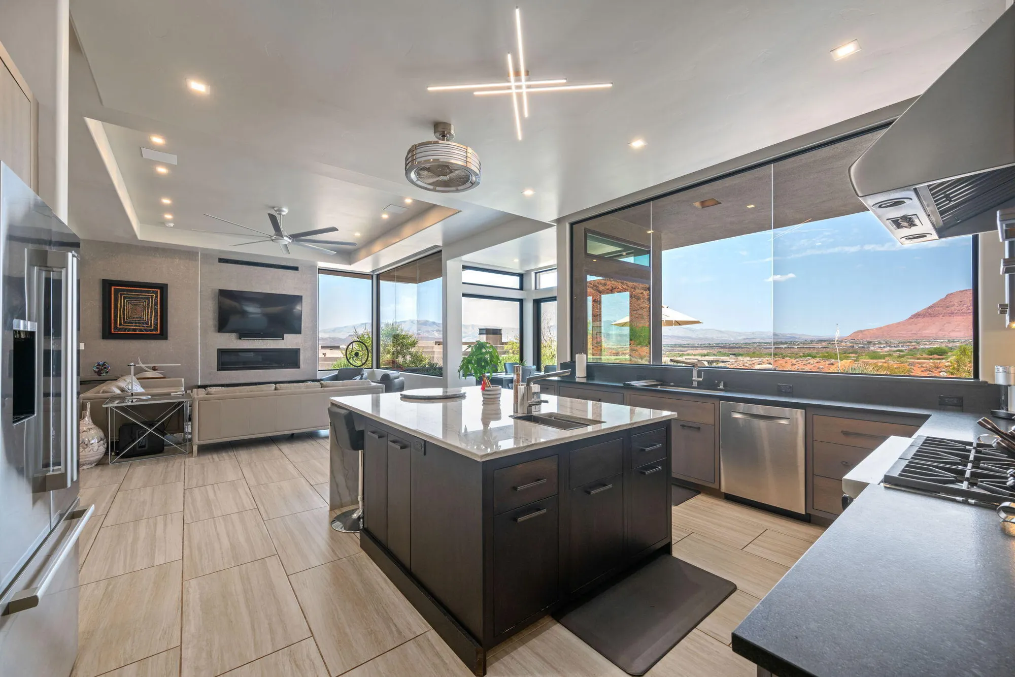 Property Slideshow image 15 of 61 | 1978 w cougar rock cir, St George, UT, 84770