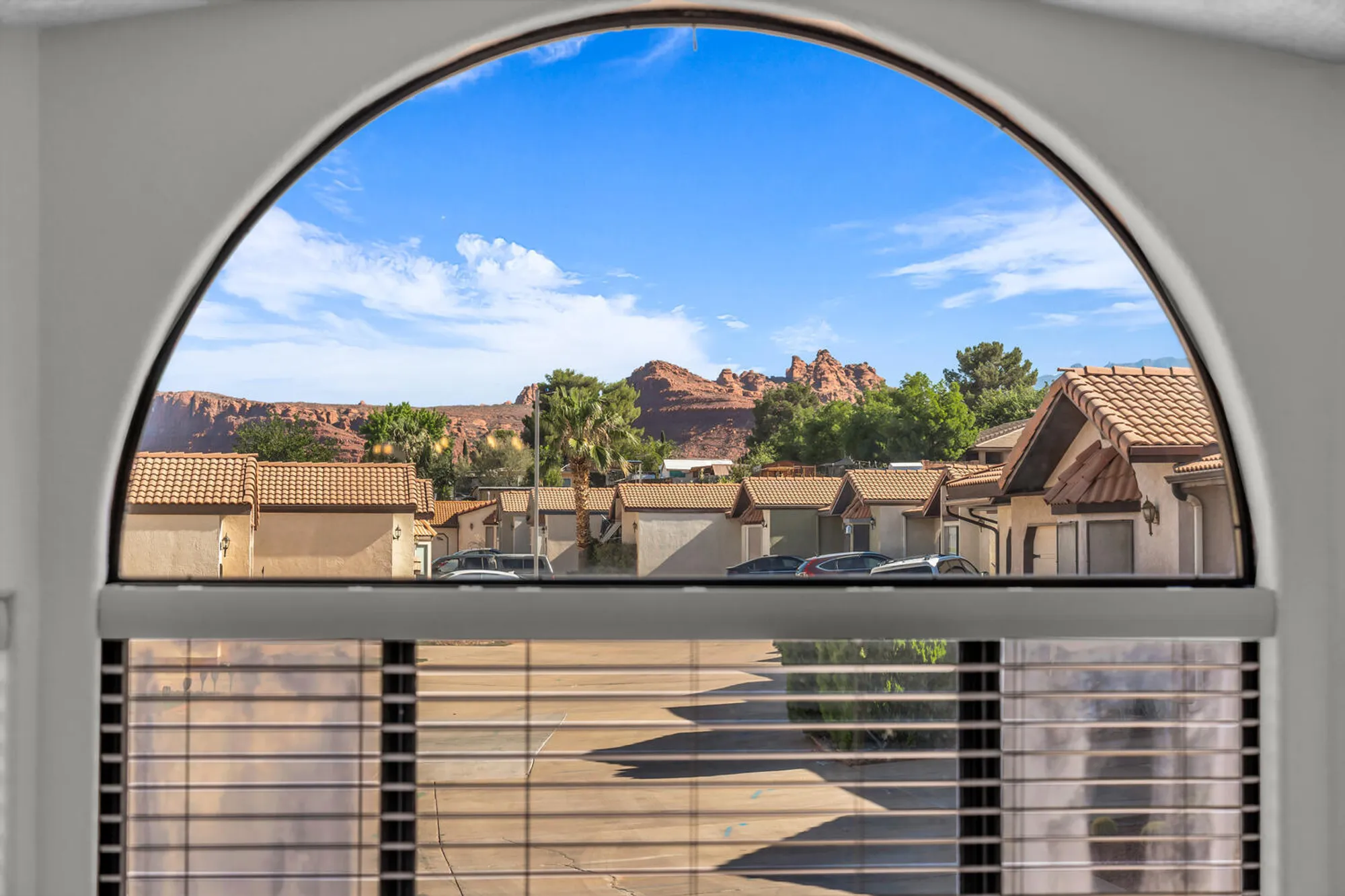 Property Slideshow image 5 of 17 | 1331 n dixie downs rd unit 100, St George, UT, 84770