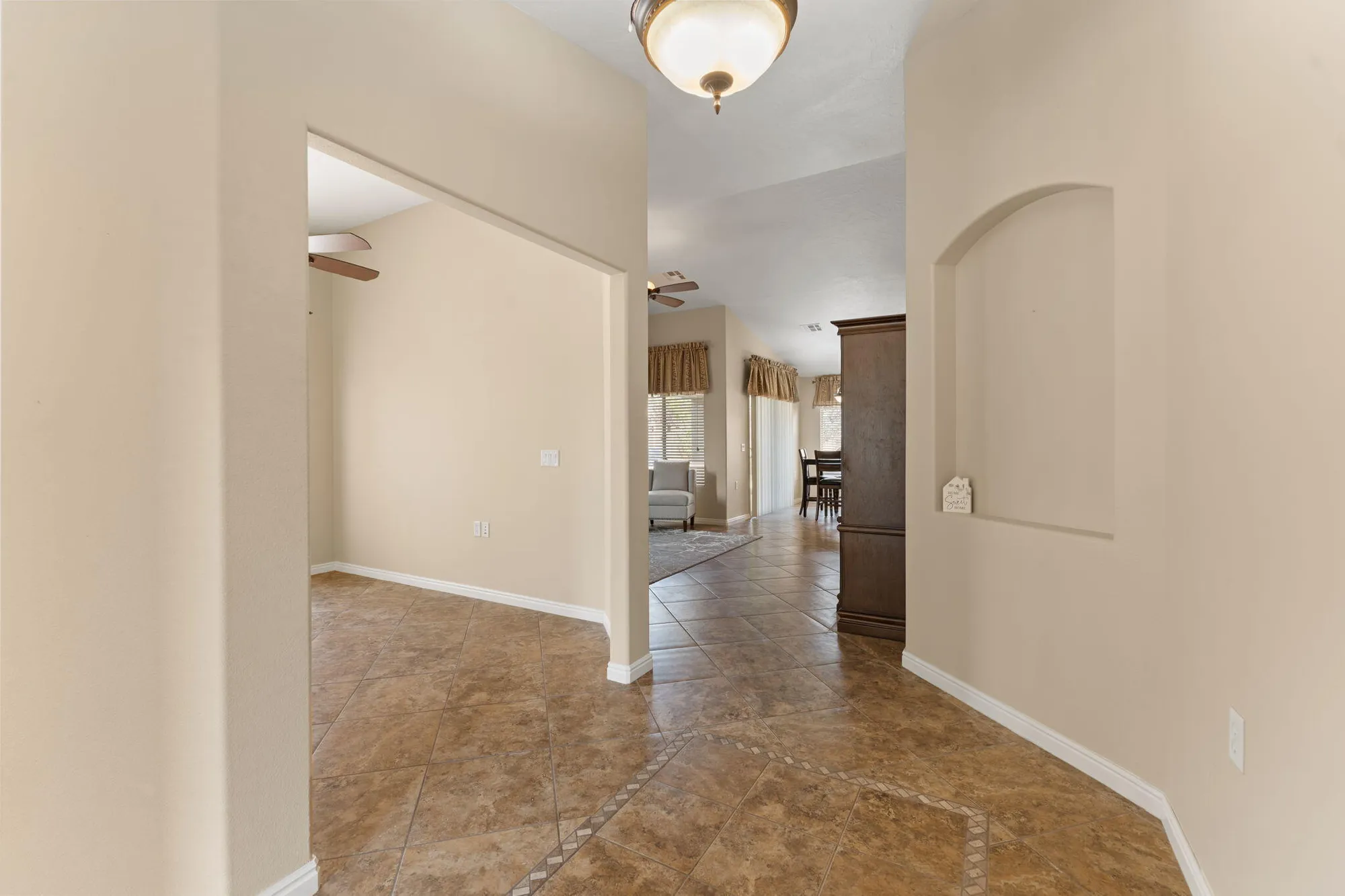 Property Slideshow image 6 of 36 | 4652 s medallion dr, St George, UT, 84790