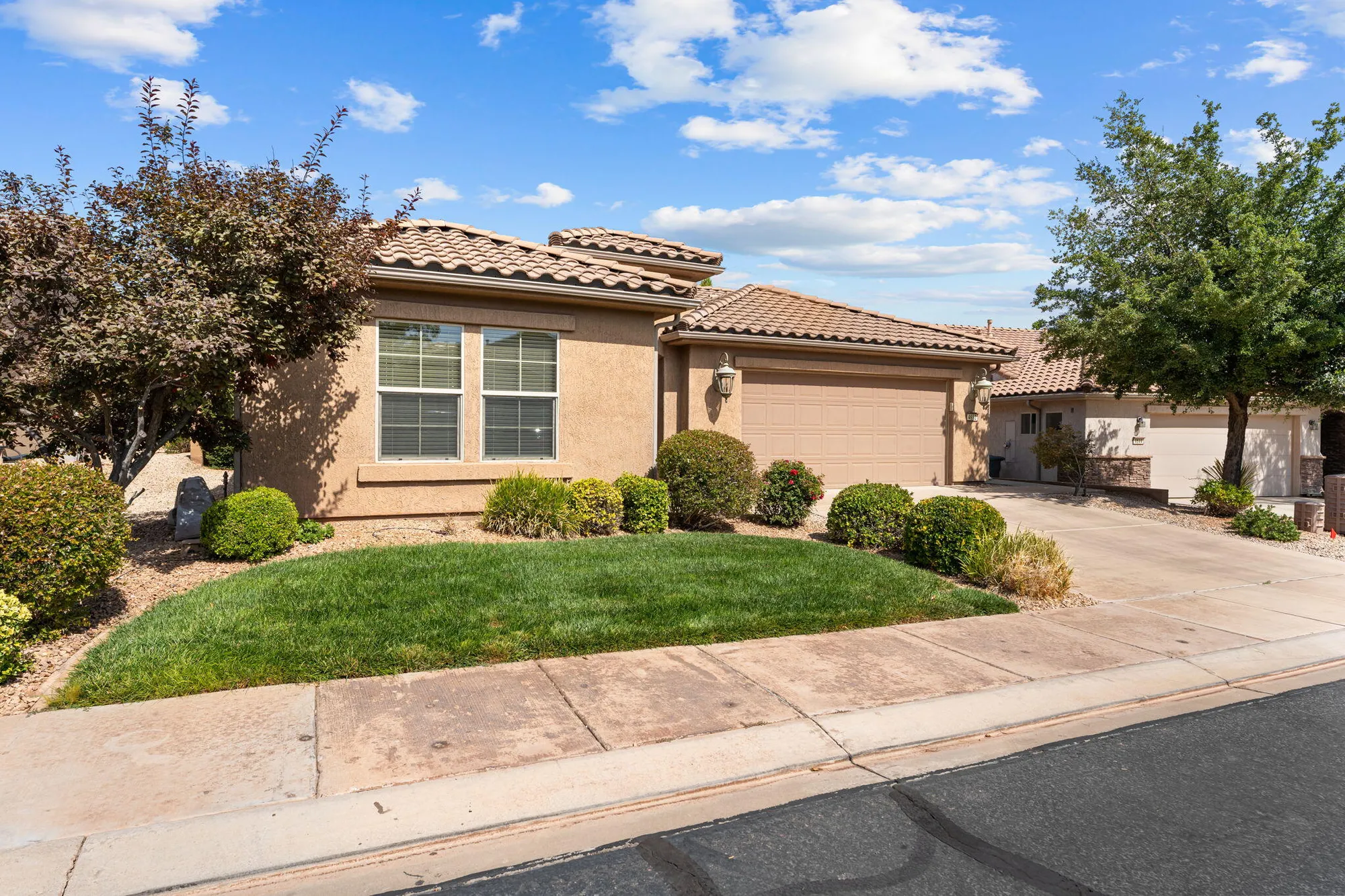 Property Slideshow image 4 of 36 | 4652 s medallion dr, St George, UT, 84790