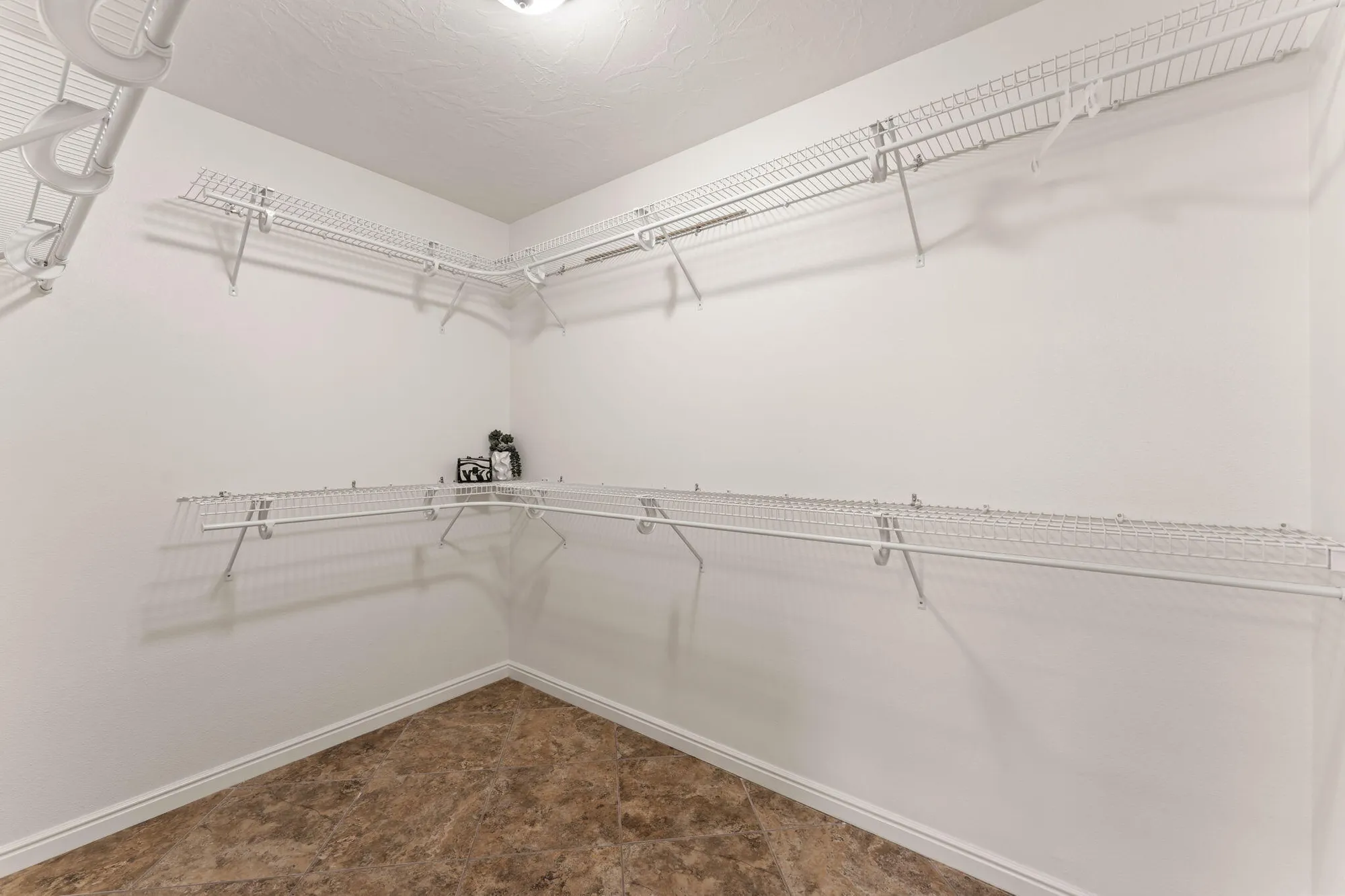 Property Slideshow image 24 of 36 | 4652 s medallion dr, St George, UT, 84790