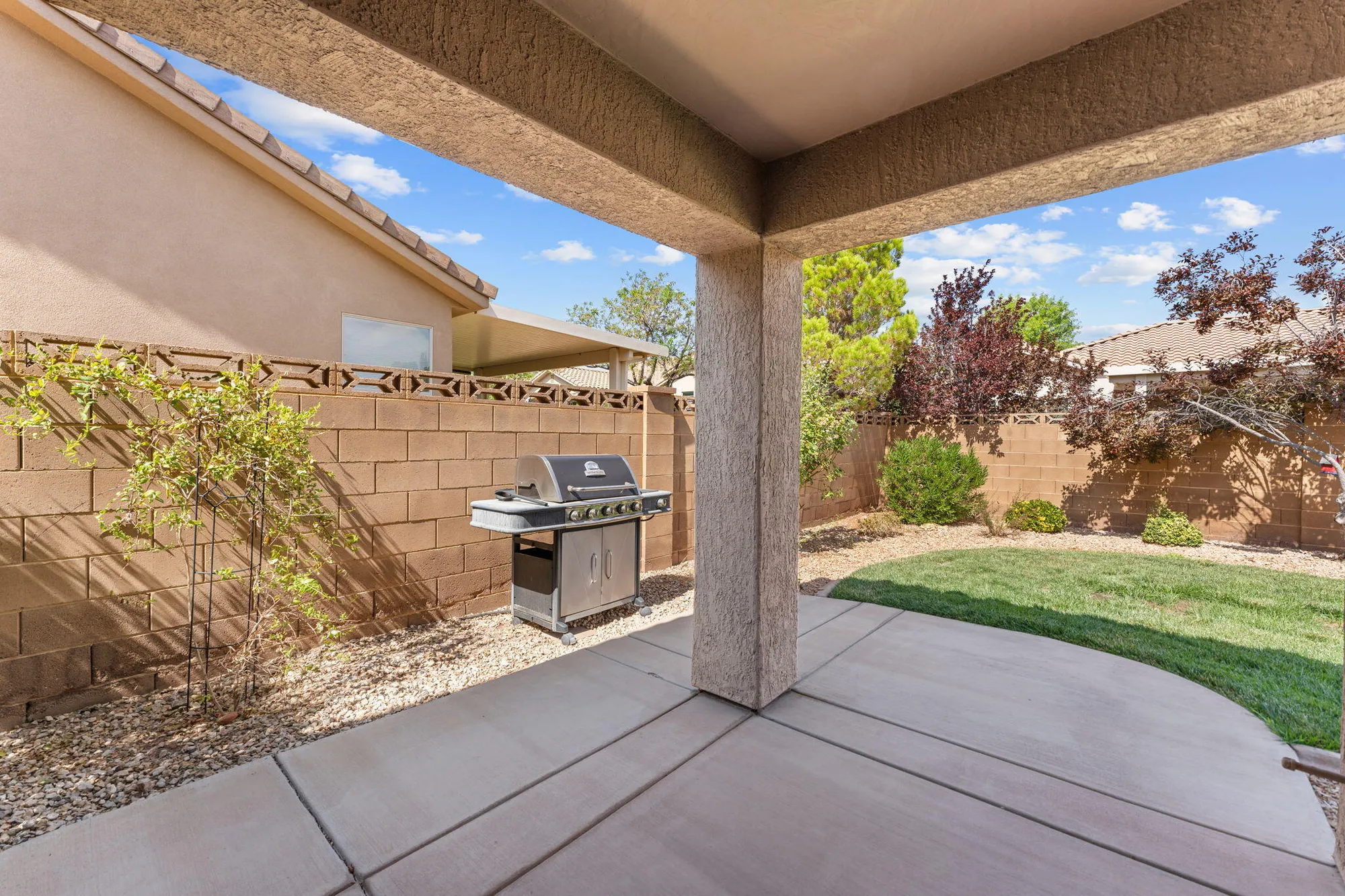 Property Slideshow image 27 of 36 | 4652 s medallion dr, St George, UT, 84790