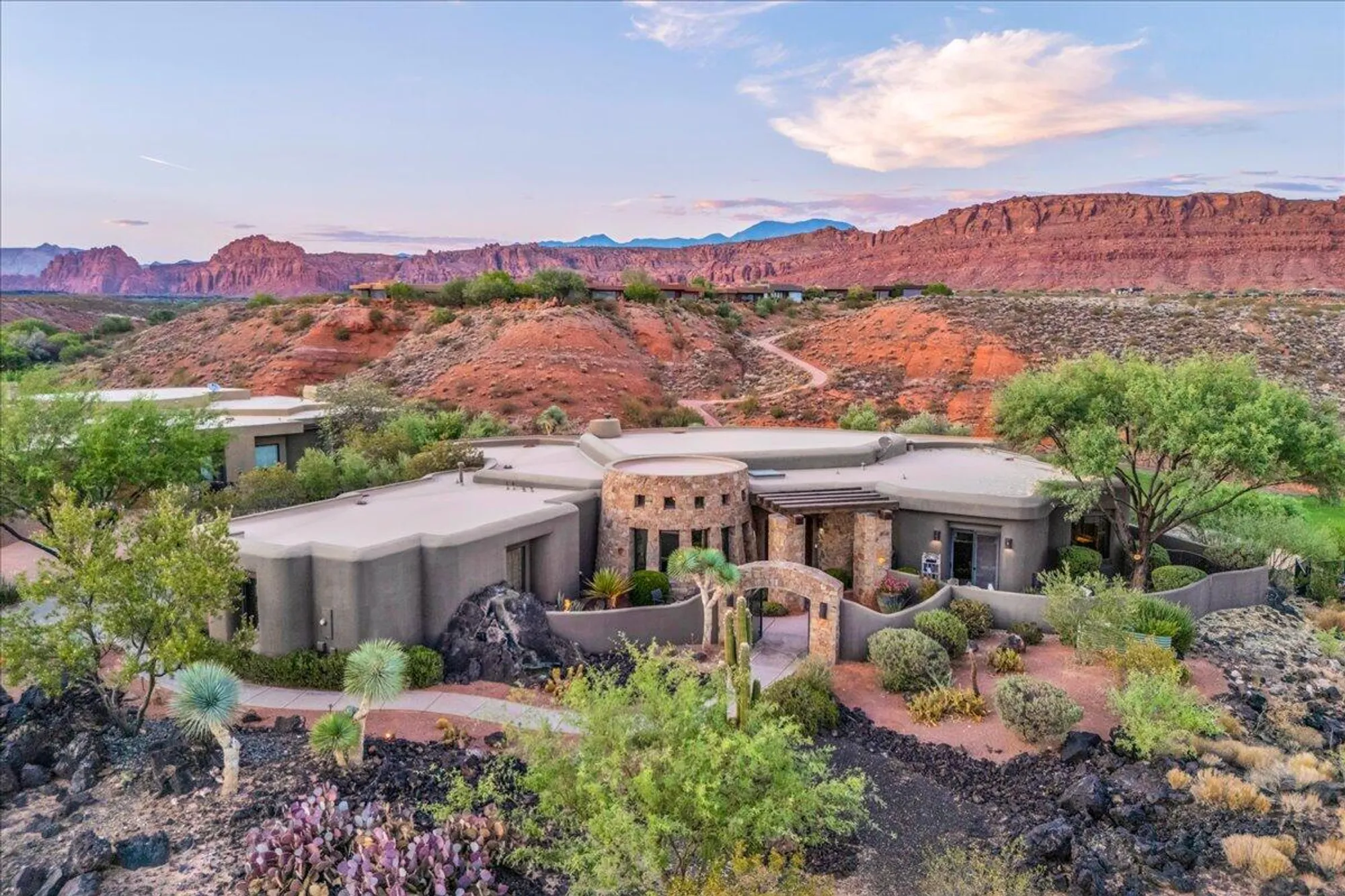 Property Slideshow image 5 of 63 | 2524 chaco trl, St George, UT, 84770