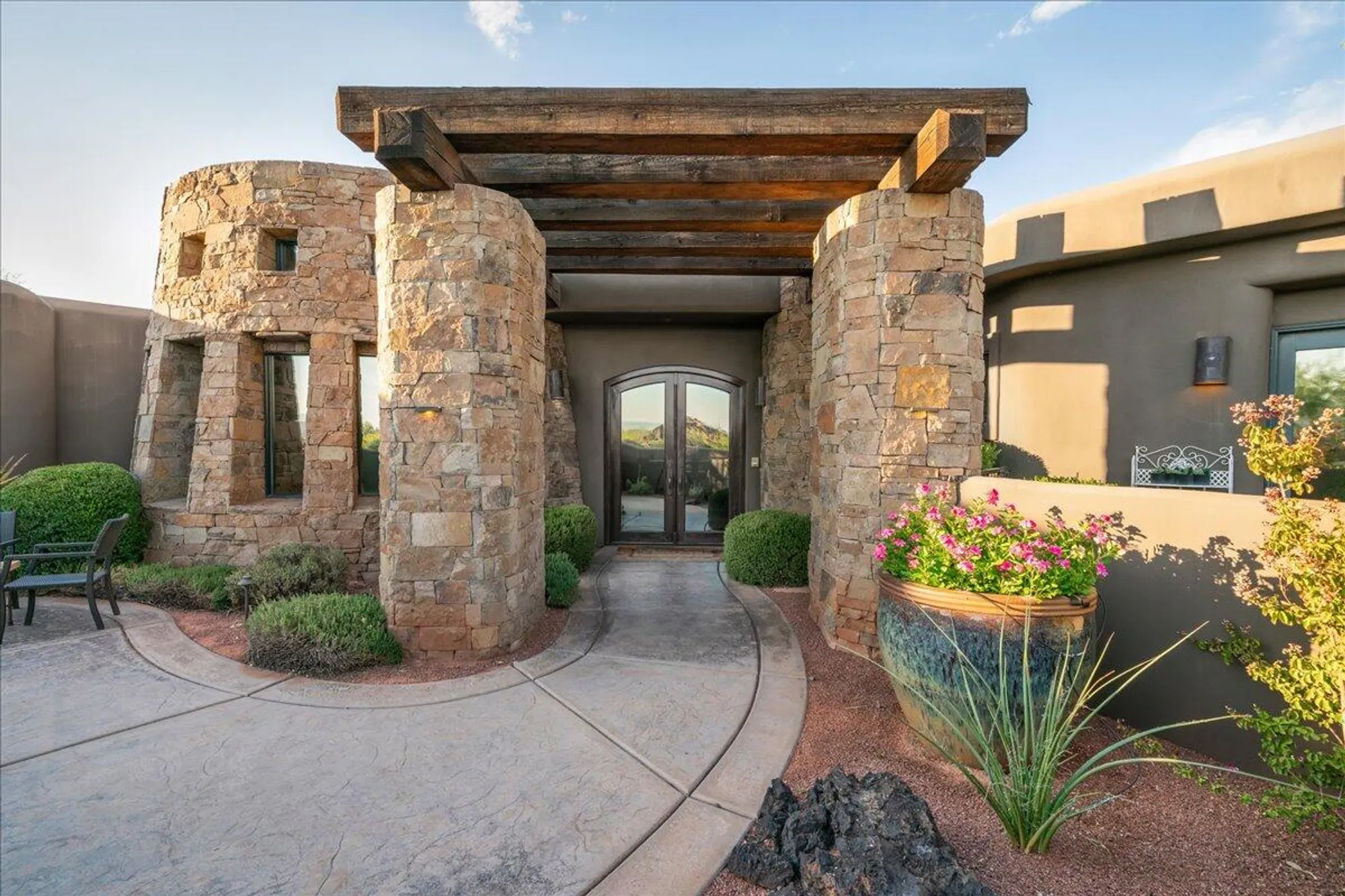 Property Slideshow image 11 of 63 | 2524 chaco trl, St George, UT, 84770