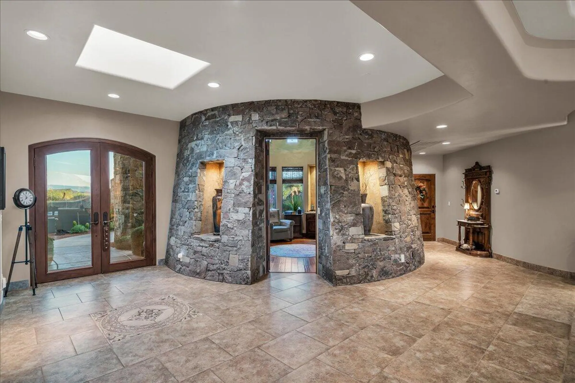 Property Slideshow image 19 of 63 | 2524 chaco trl, St George, UT, 84770