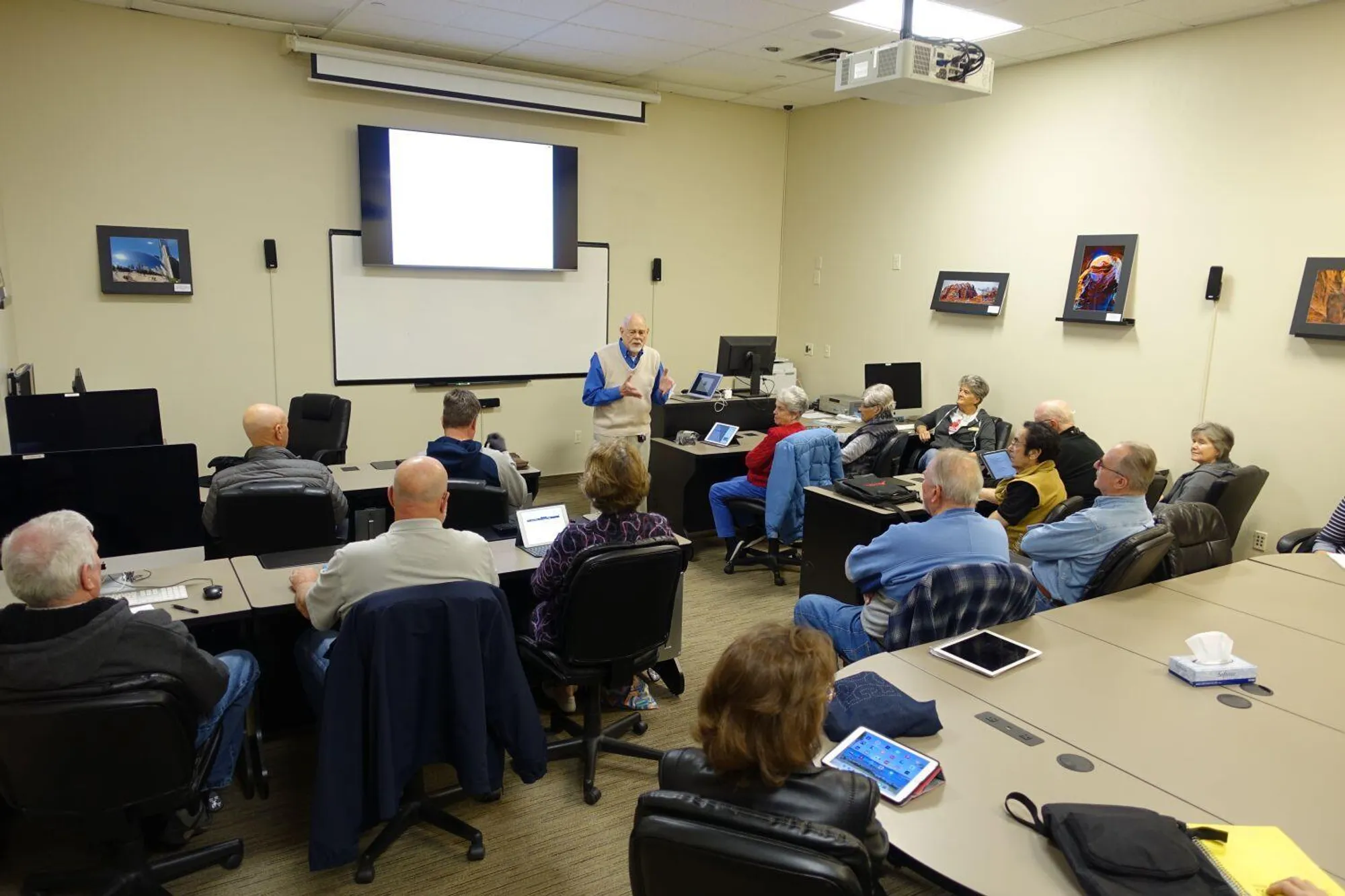 Property Slideshow image 36 of 49 | 4260 s painted finch dr, St George, UT, 84790