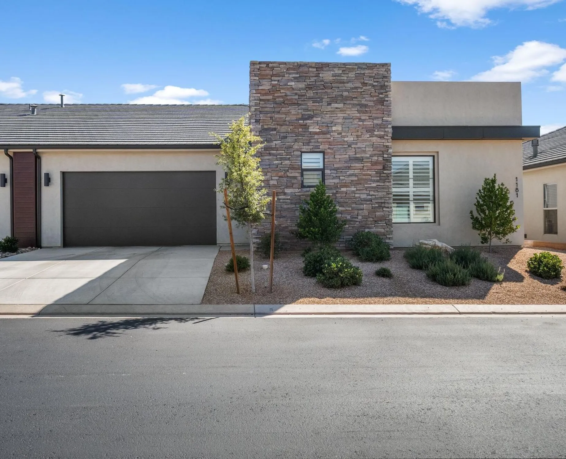 Property Slideshow image 2 of 37 | 1181 w felter dr, St George, UT, 84790