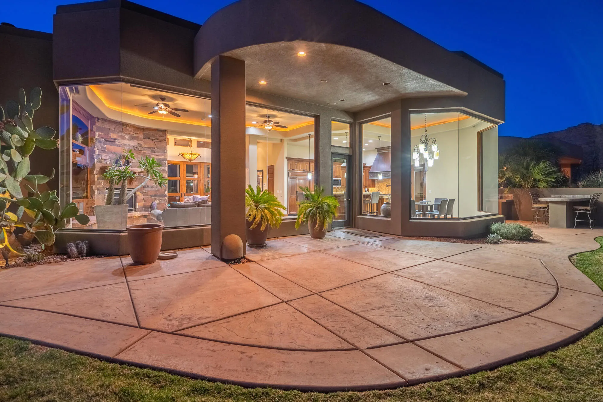 Property Slideshow image 27 of 83 | 3052 n snow canyon pkwy 8, St George, UT, 84770