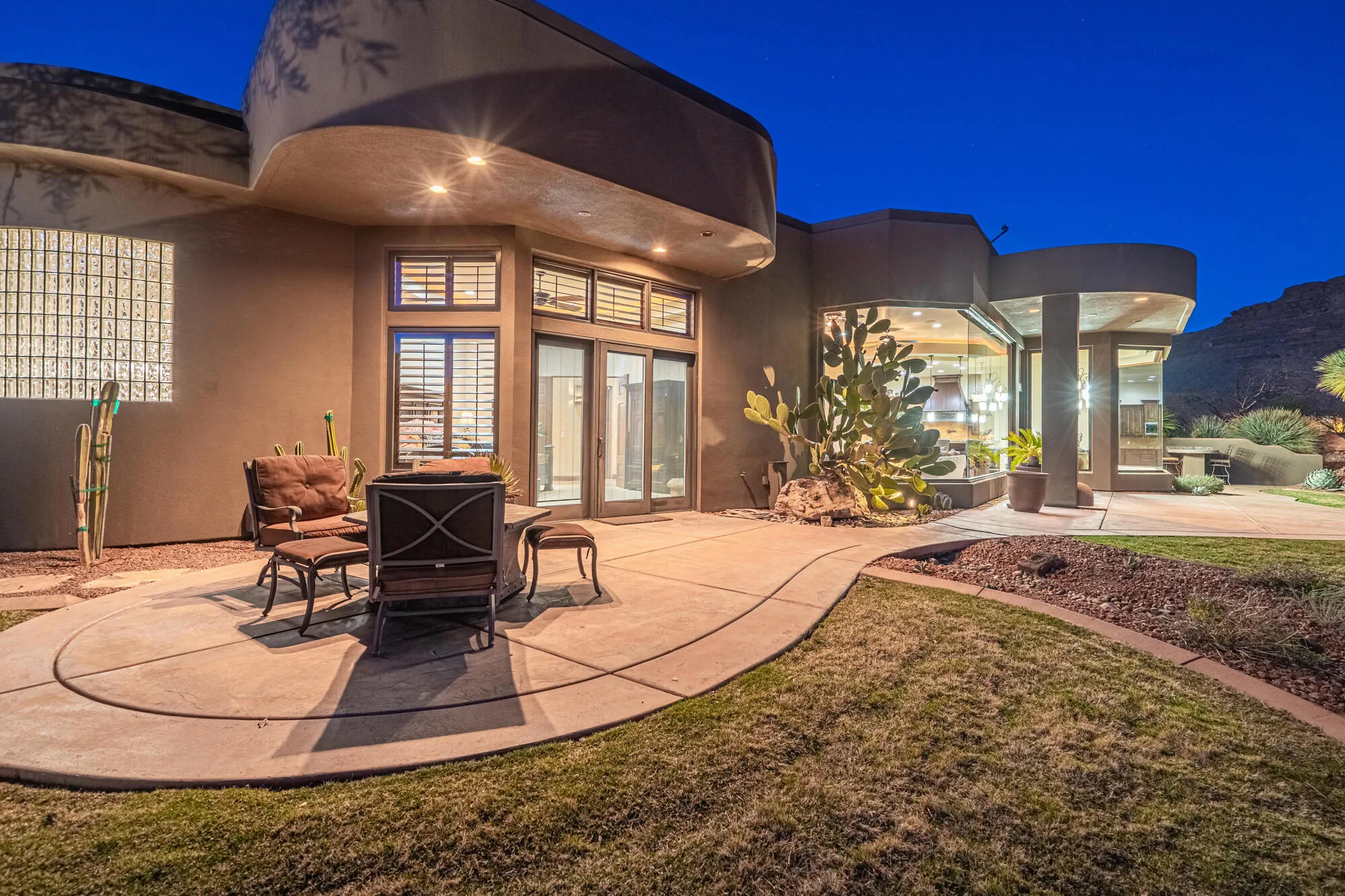 Property Slideshow image 29 of 83 | 3052 n snow canyon pkwy 8, St George, UT, 84770