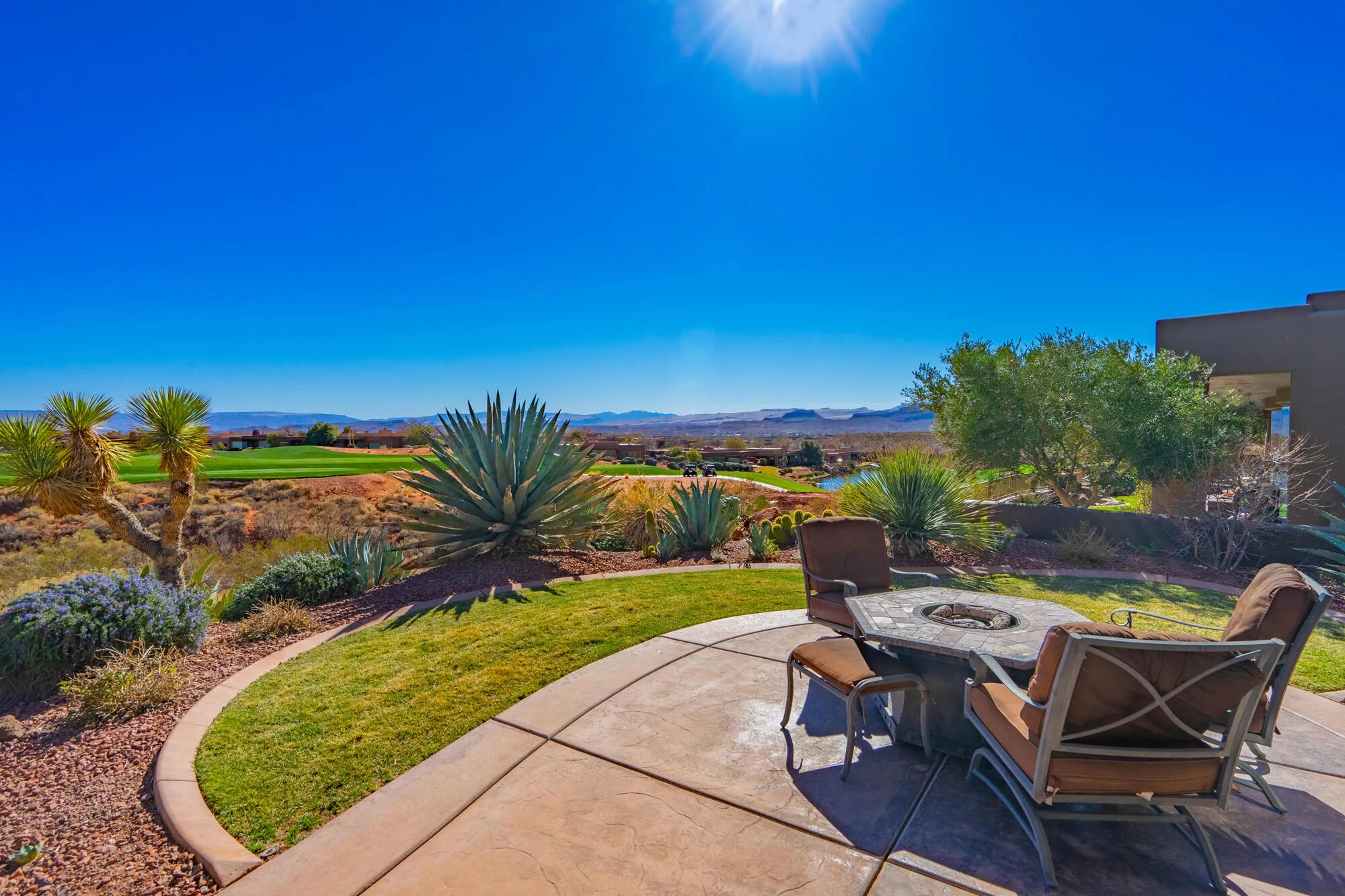 Property Slideshow image 31 of 83 | 3052 n snow canyon pkwy 8, St George, UT, 84770