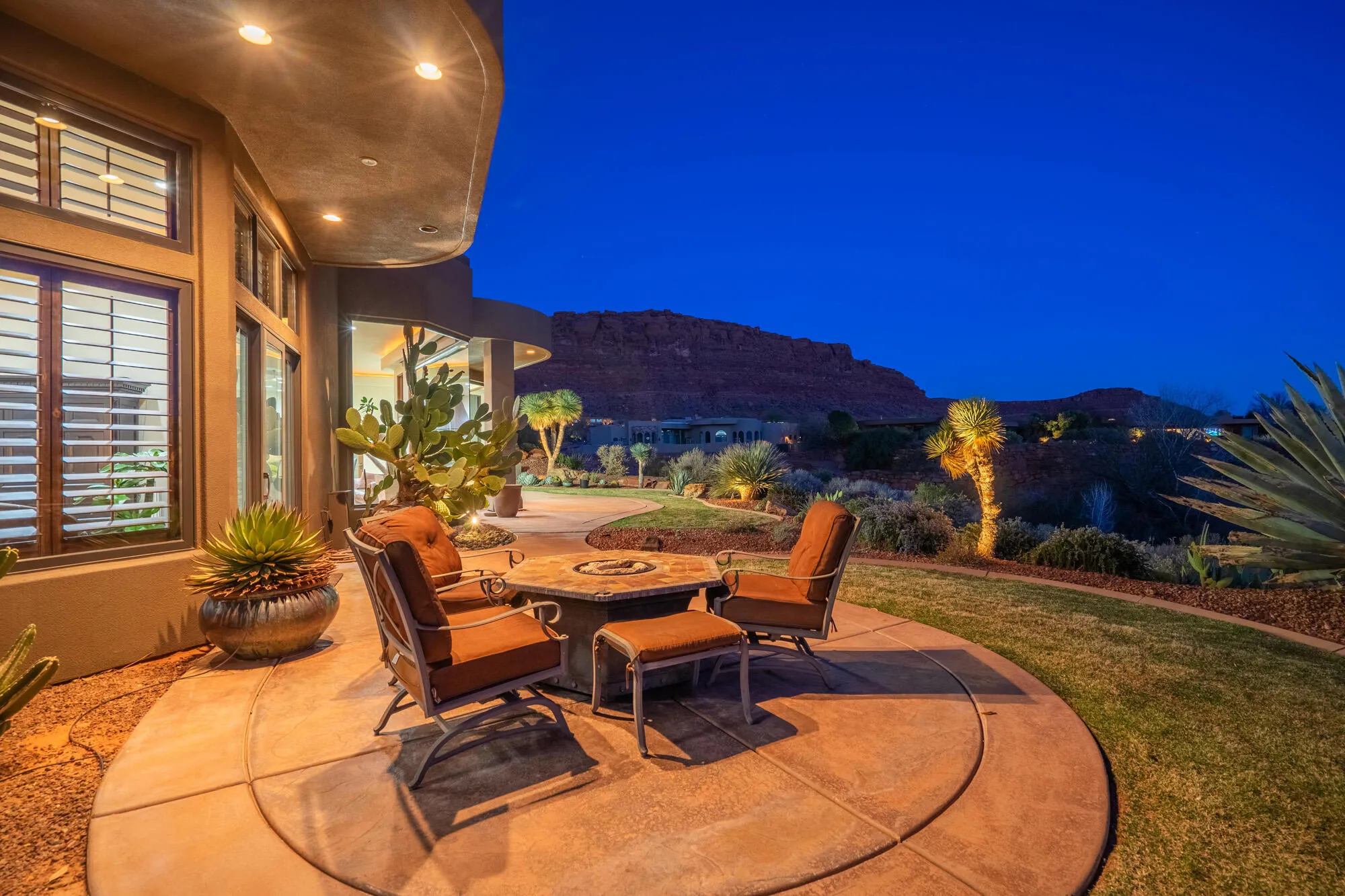 Property Slideshow image 30 of 83 | 3052 n snow canyon pkwy 8, St George, UT, 84770
