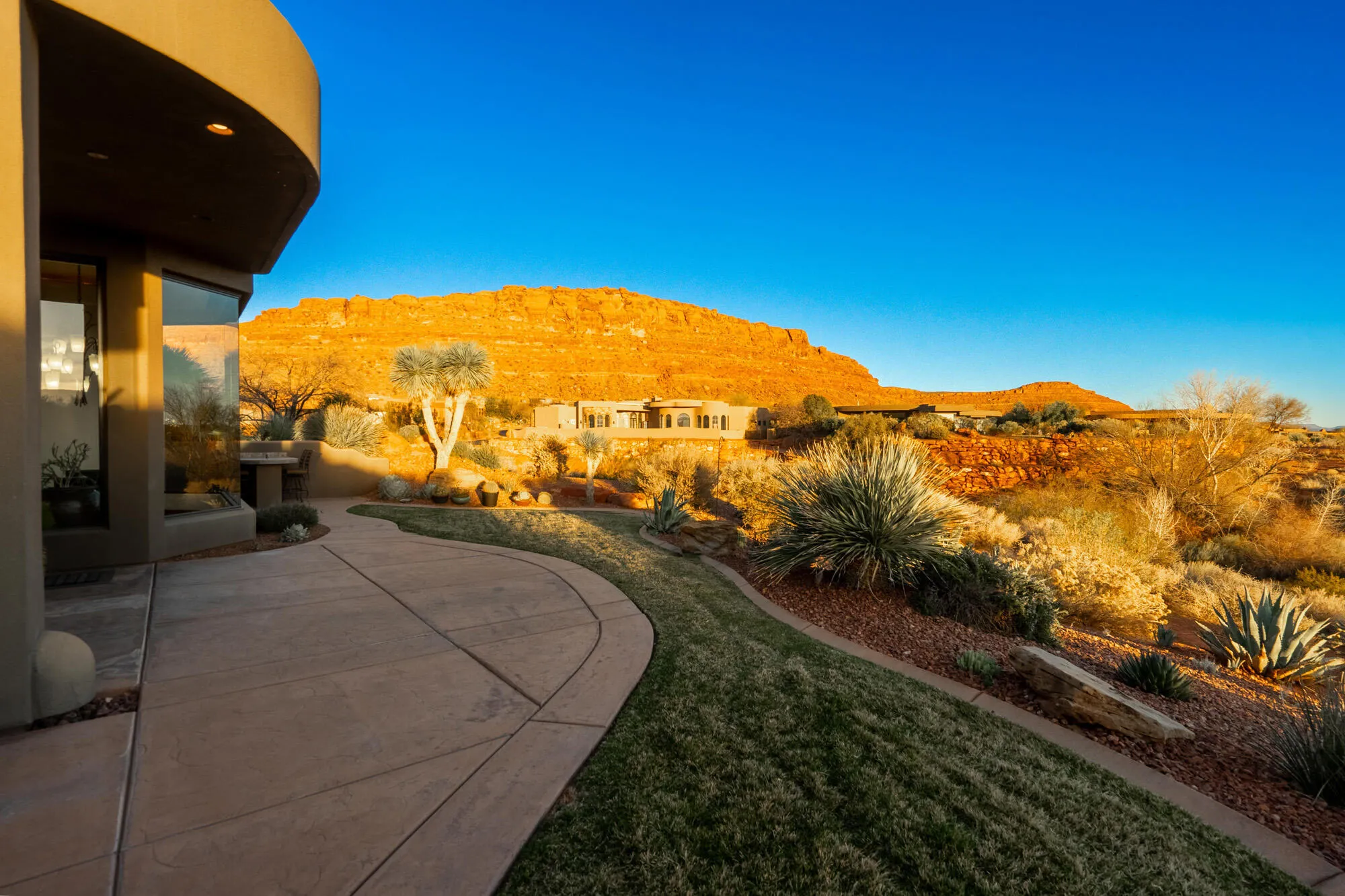 Property Slideshow image 34 of 83 | 3052 n snow canyon pkwy 8, St George, UT, 84770
