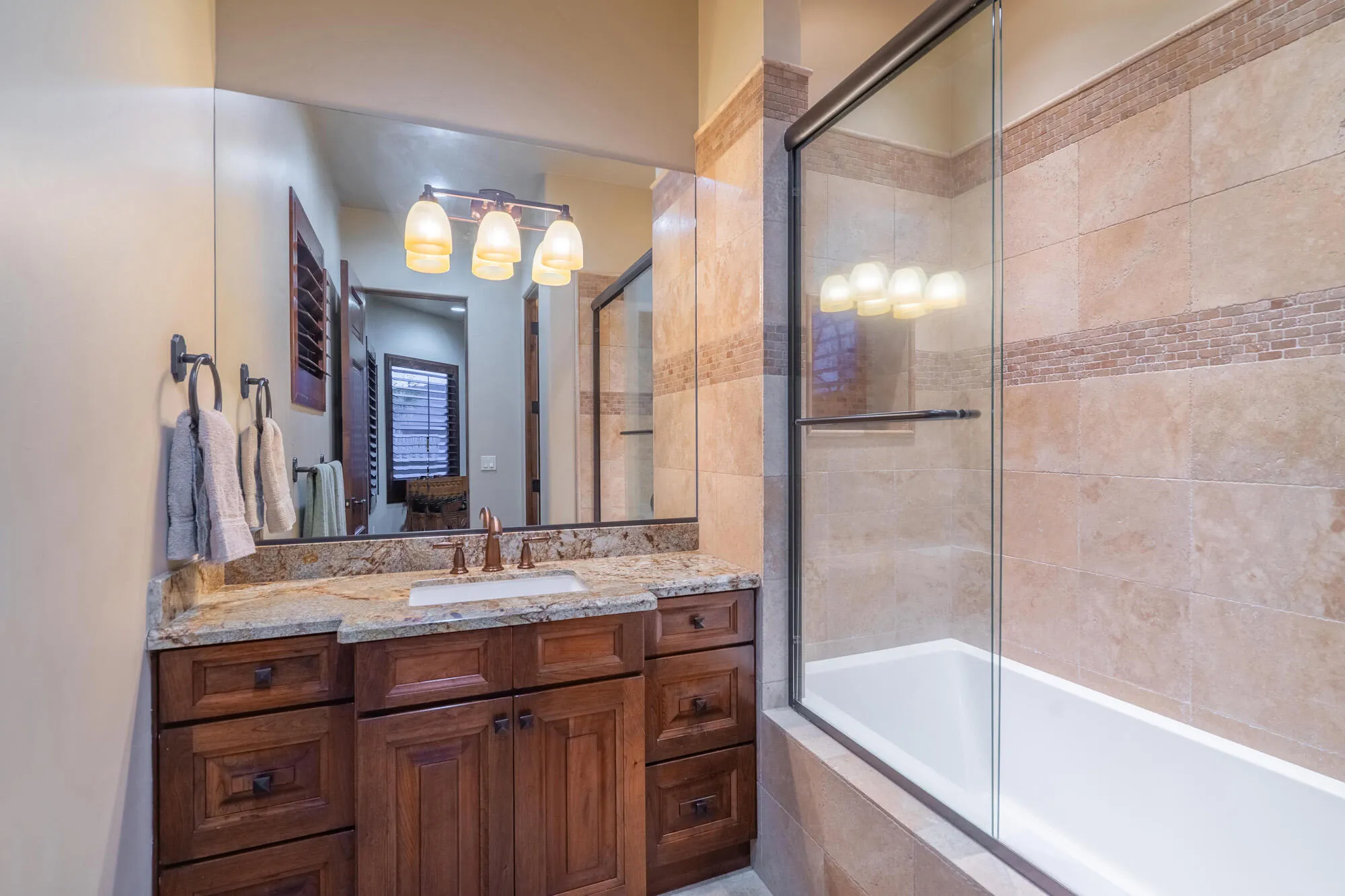 Property Slideshow image 52 of 83 | 3052 n snow canyon pkwy 8, St George, UT, 84770