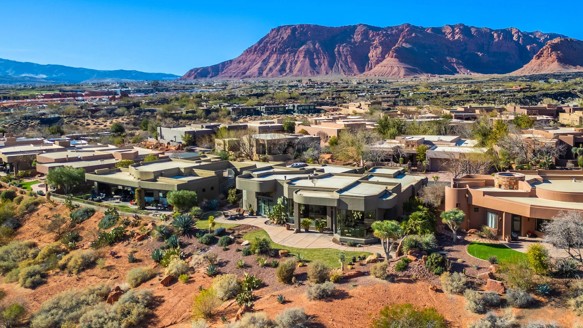 Property Slideshow image 60 of 83 | 3052 n snow canyon pkwy 8, St George, UT, 84770