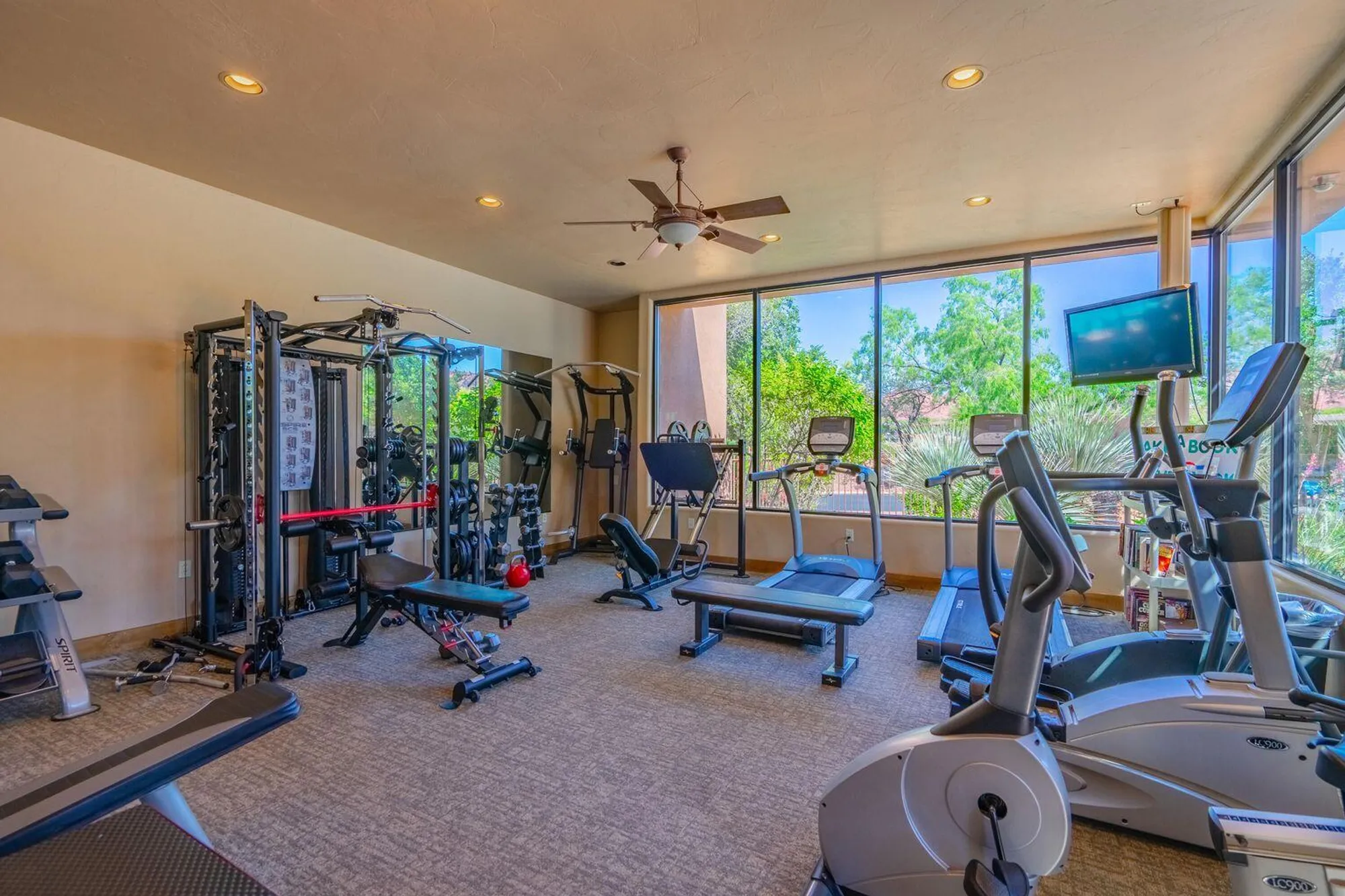 Property Slideshow image 68 of 83 | 3052 n snow canyon pkwy 8, St George, UT, 84770