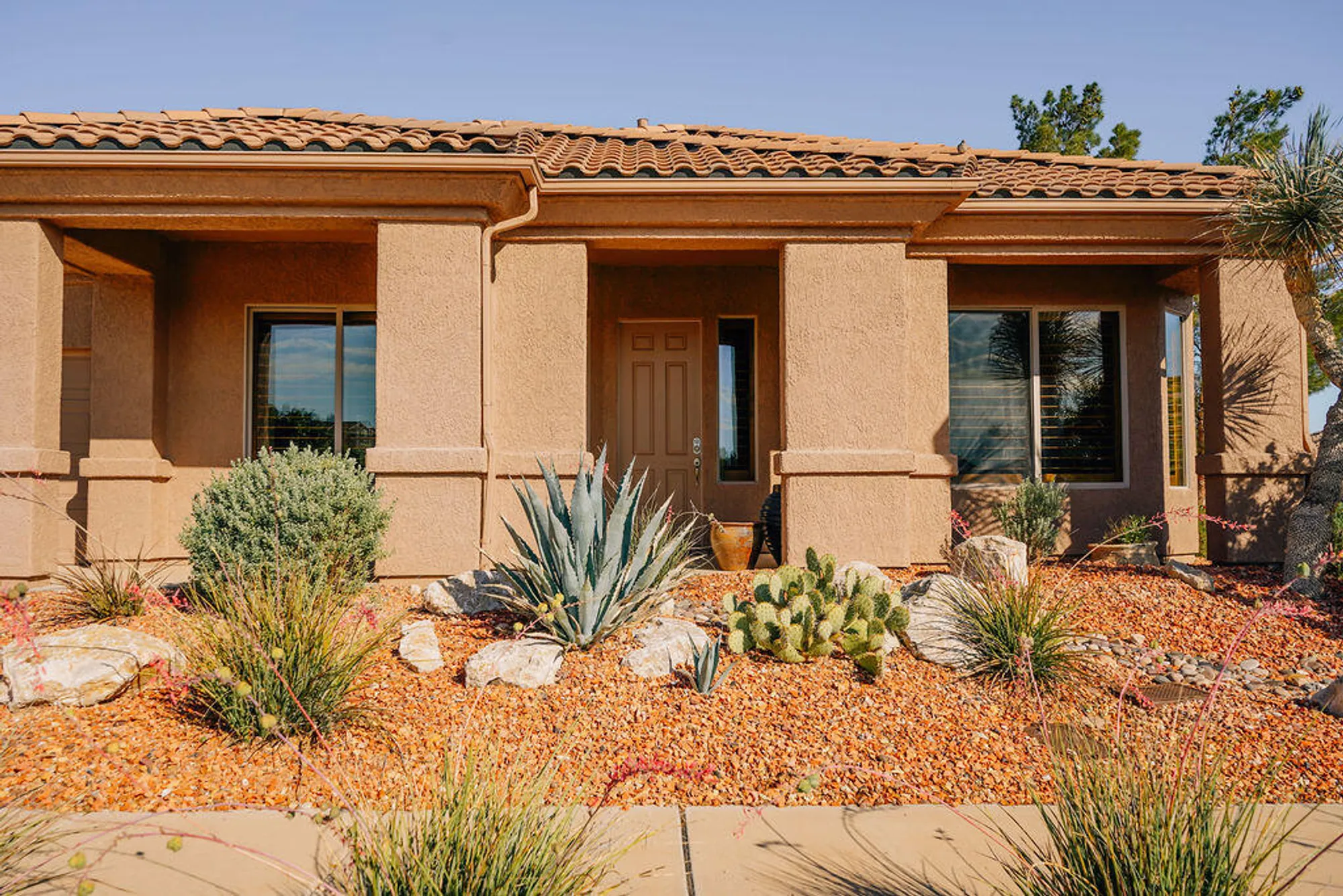 Property Slideshow image 4 of 44 | 1826 purple lupine dr, St George, UT, 84790