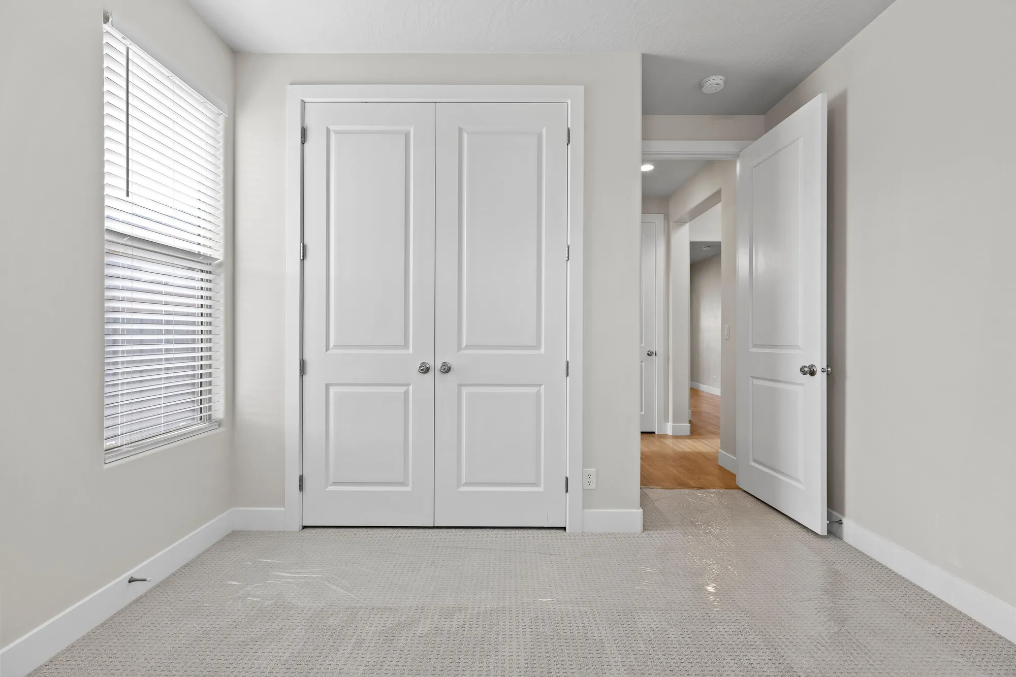 Property Slideshow image 13 of 33 | 133 w white pearl dr, Washington, UT, 84780