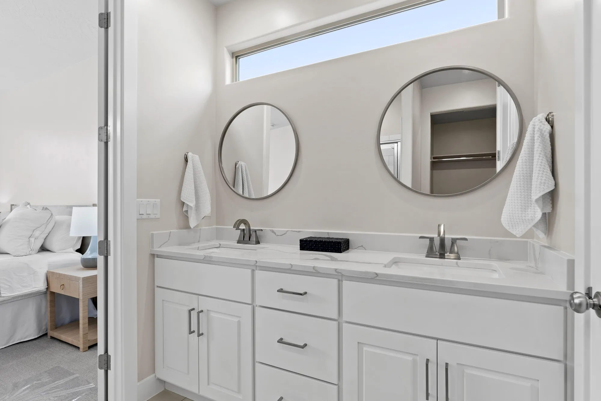 Property Slideshow image 9 of 33 | 133 w white pearl dr, Washington, UT, 84780