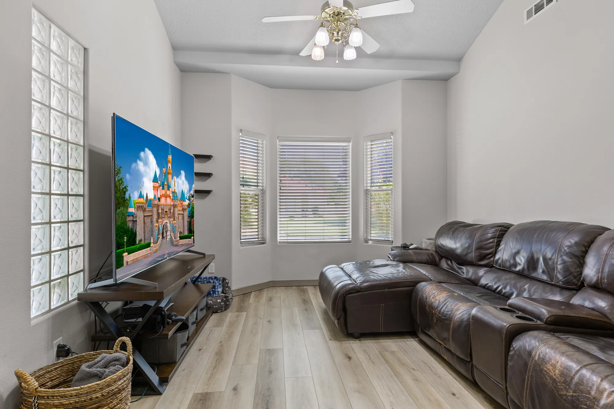 Property Slideshow image 4 of 36 | 1165 w indian hills dr unit 223, St George, UT, 84770