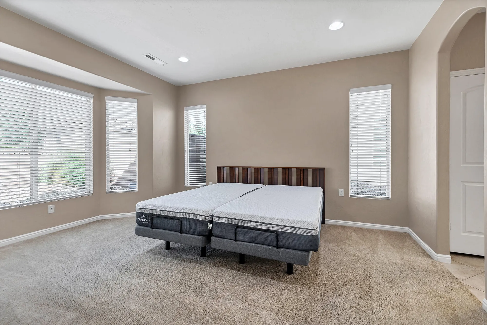 Property Slideshow image 16 of 28 | 4730 s medallion dr, St George, UT, 84790