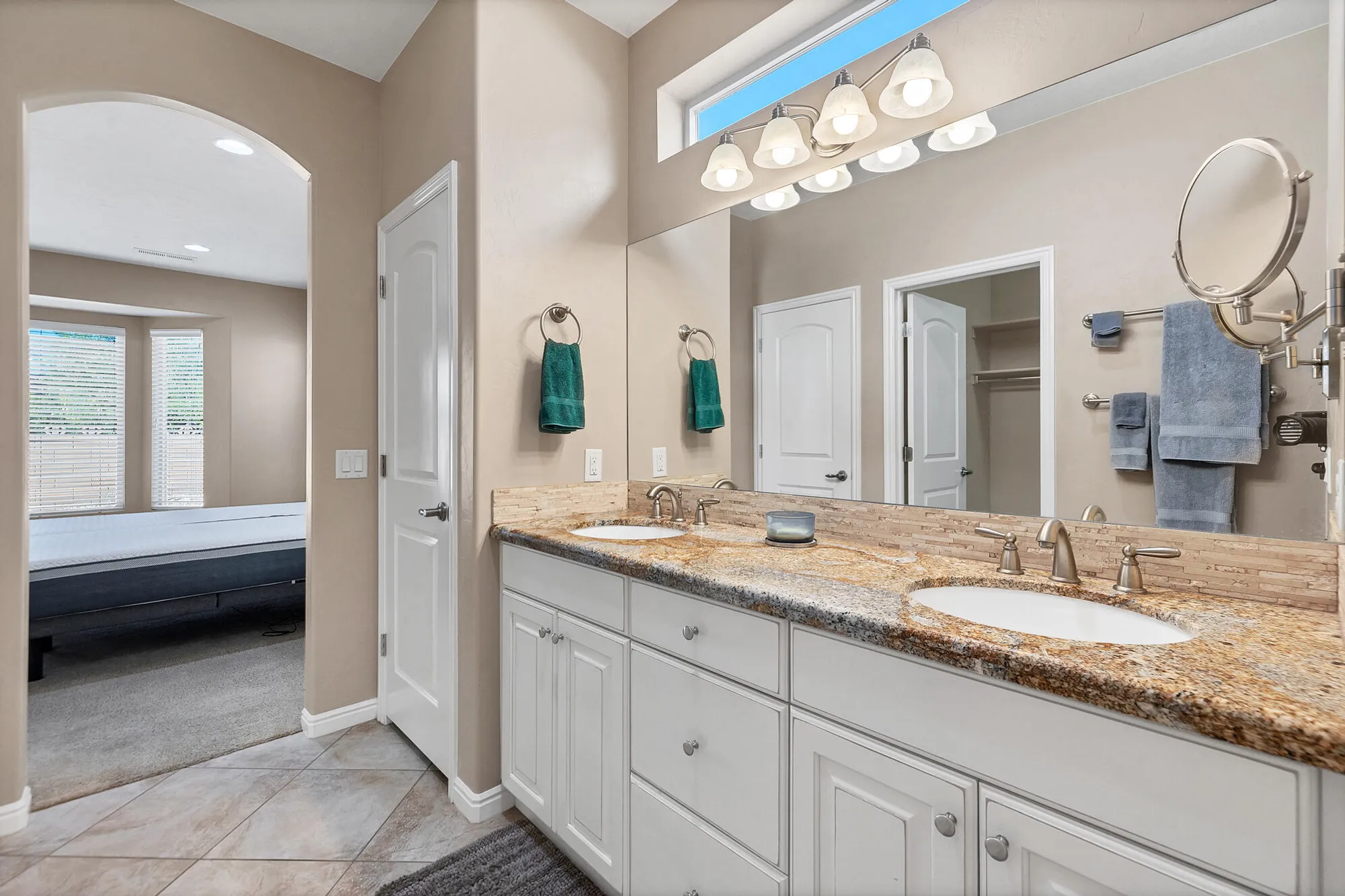 Property Slideshow image 20 of 28 | 4730 s medallion dr, St George, UT, 84790
