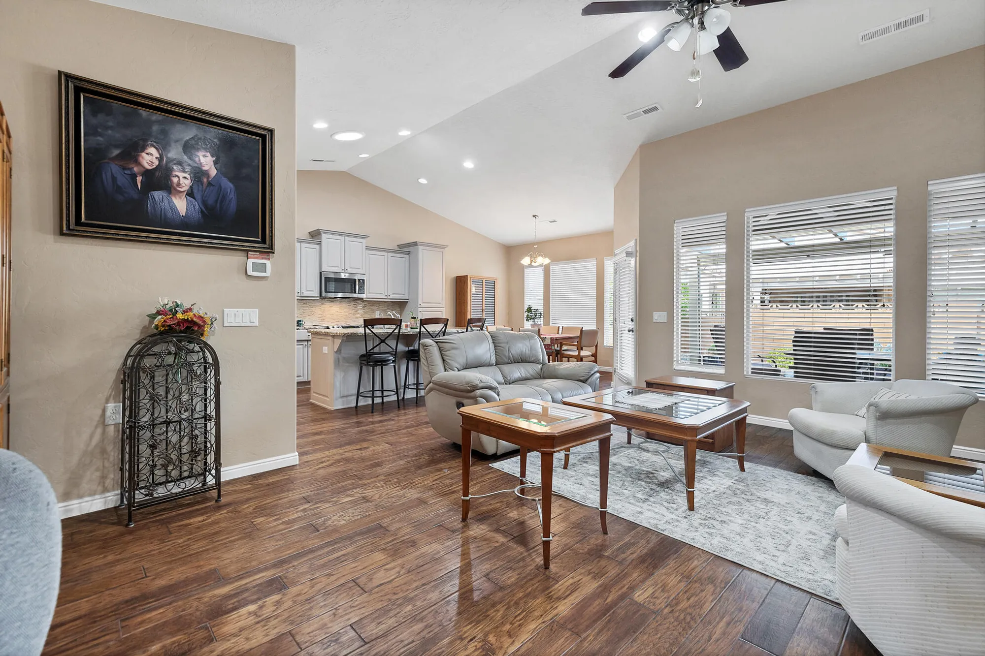 Property Slideshow image 6 of 28 | 4730 s medallion dr, St George, UT, 84790