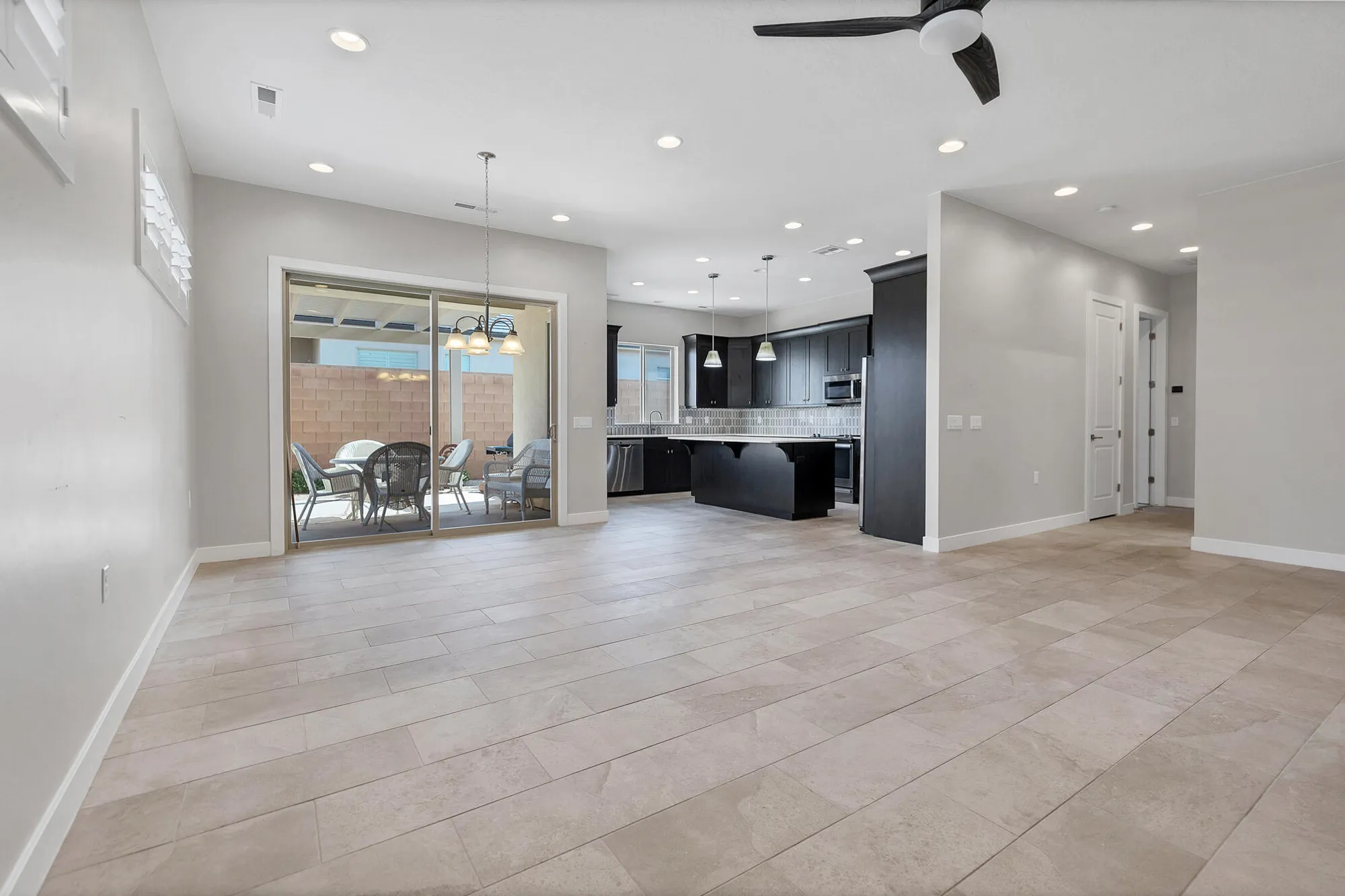 Property Slideshow image 4 of 30 | 1174 w graham dr, St George, UT, 84790