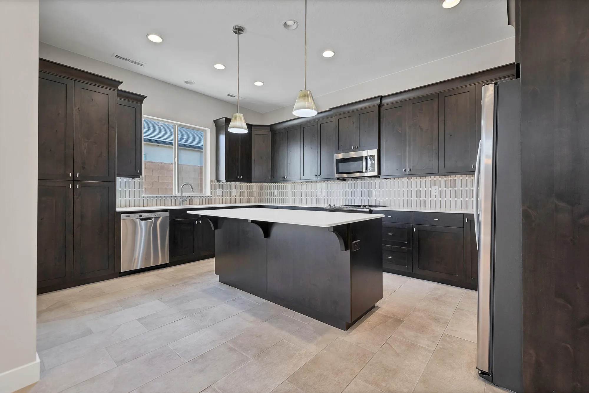 Property Slideshow image 5 of 30 | 1174 w graham dr, St George, UT, 84790