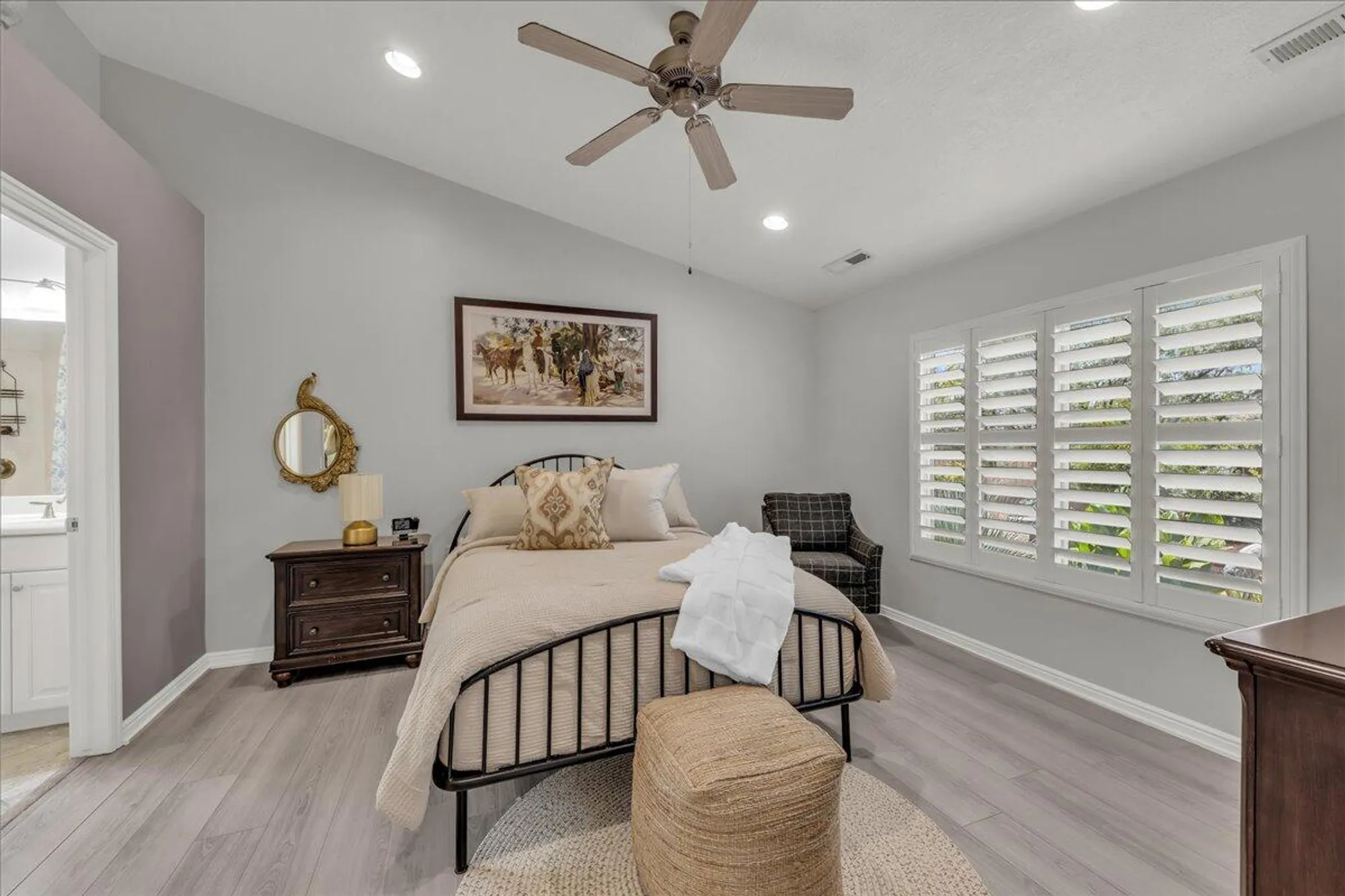 Property Slideshow image 11 of 28 | 4760 s medallion dr, St George, UT, 84790