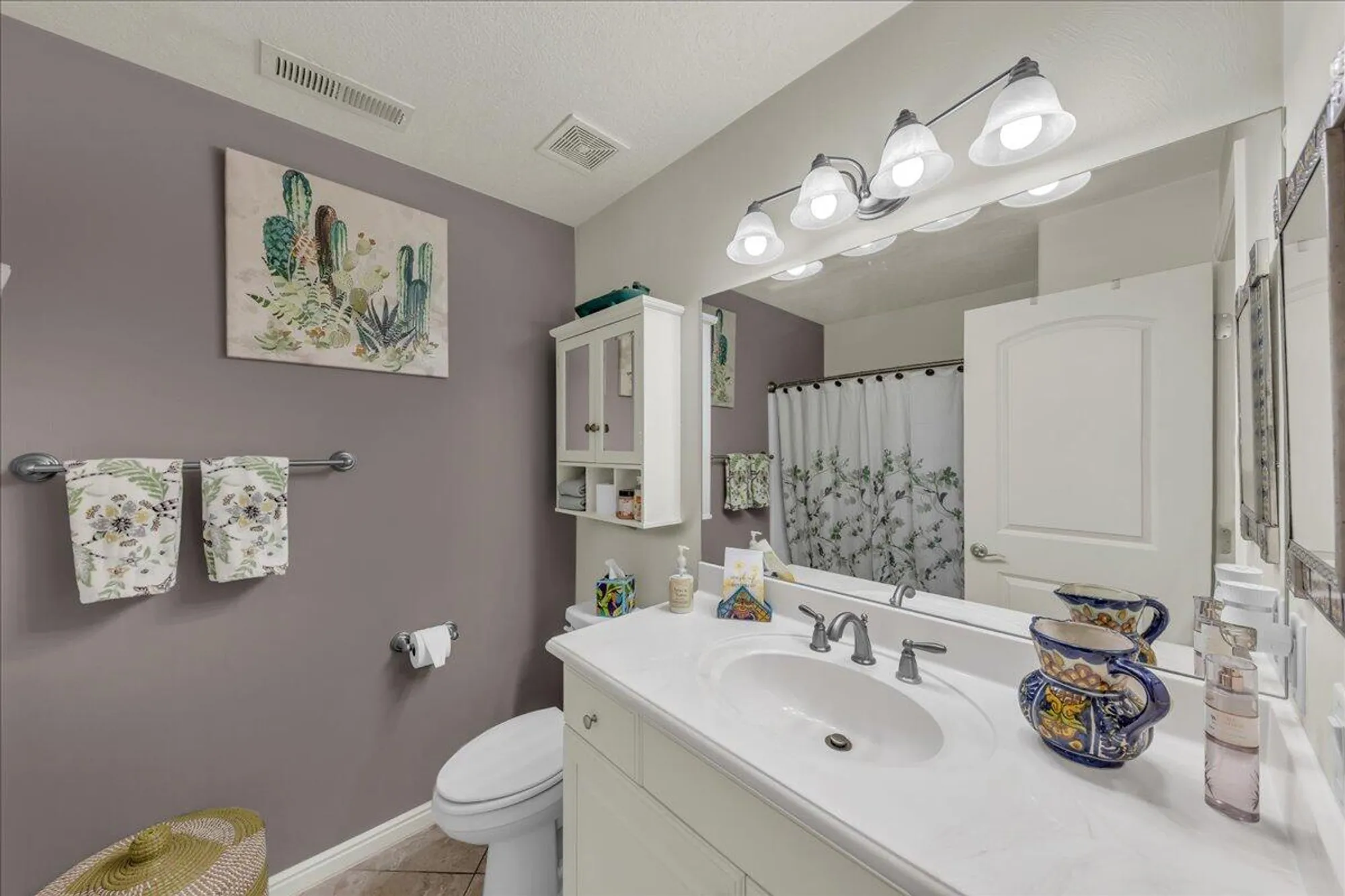 Property Slideshow image 14 of 28 | 4760 s medallion dr, St George, UT, 84790