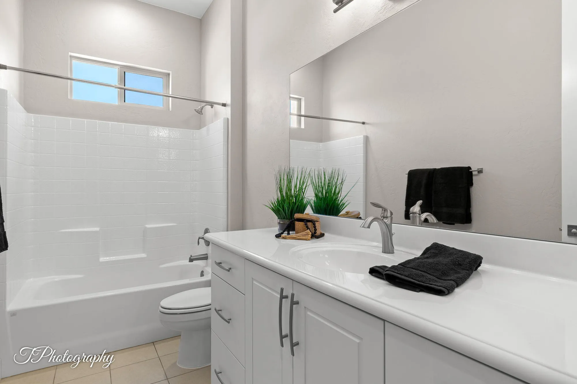 Property Slideshow image 16 of 21 | 4690 s martin dr, St George, UT, 84790