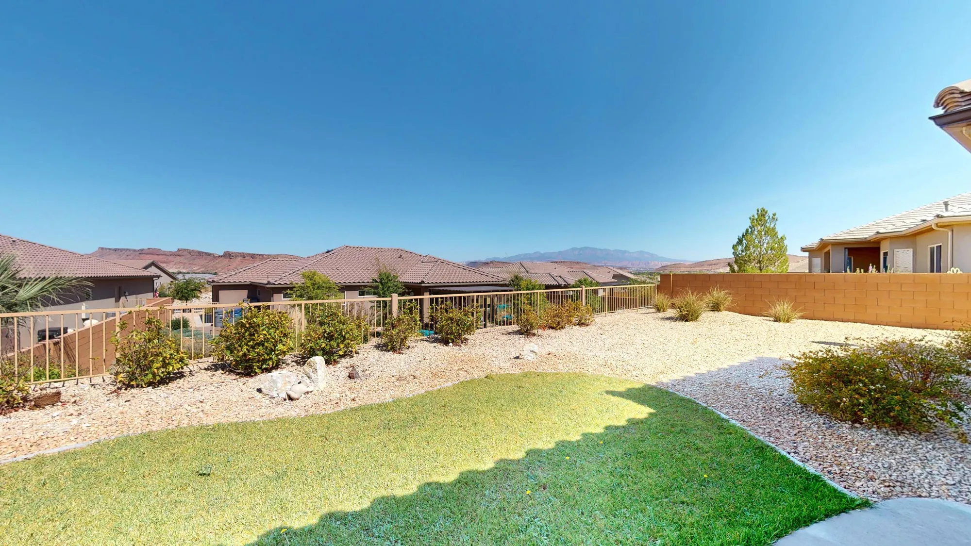 Property Slideshow image 18 of 49 | 4260 s painted finch dr, St George, UT, 84790