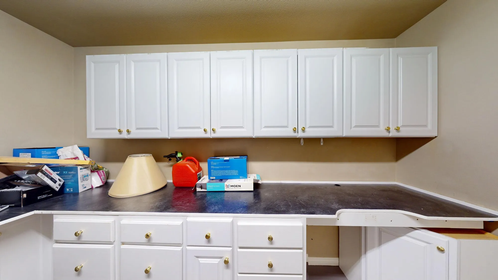 Property Slideshow image 16 of 49 | 4260 s painted finch dr, St George, UT, 84790