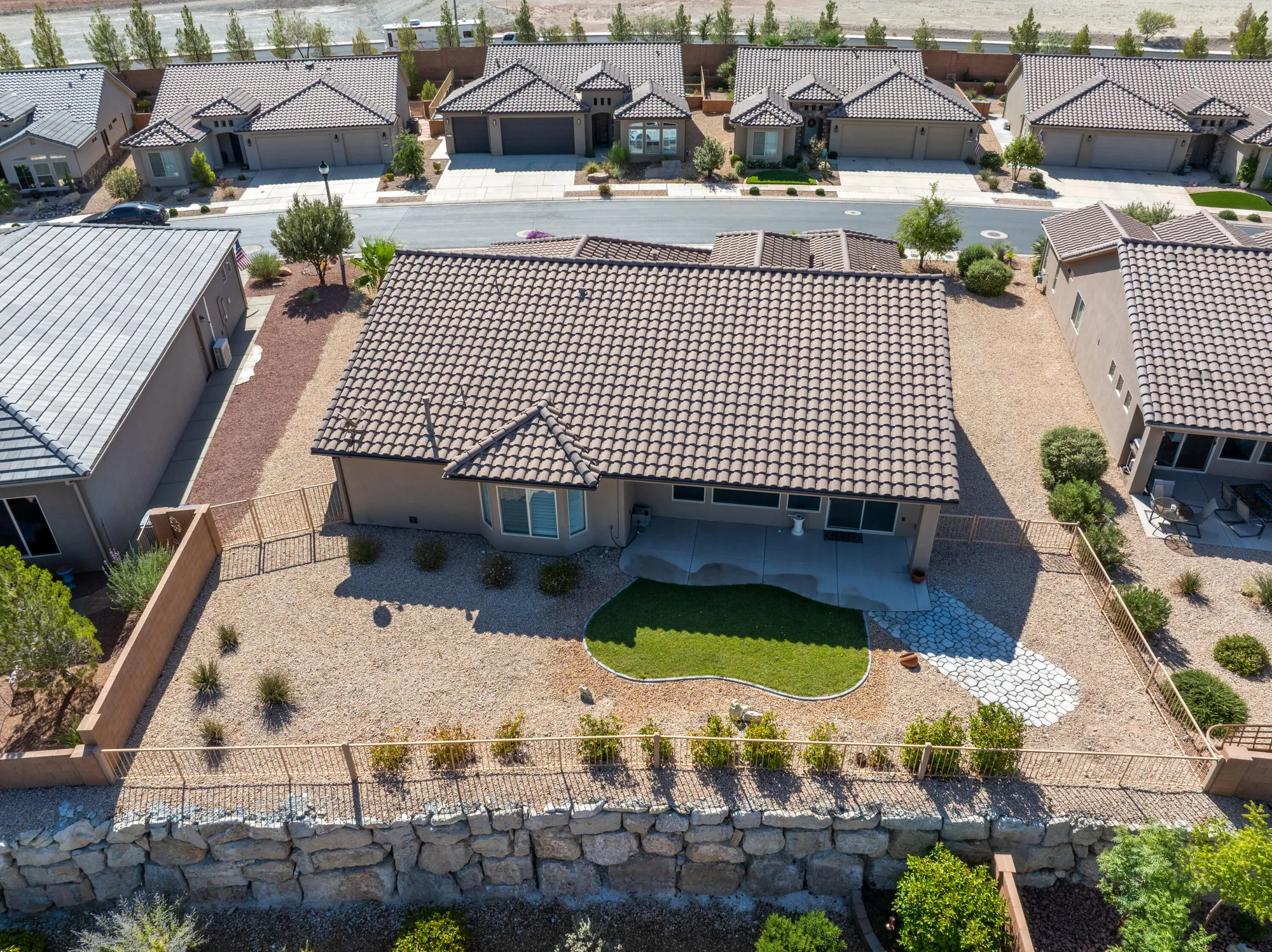 Property Slideshow image 28 of 49 | 4260 s painted finch dr, St George, UT, 84790