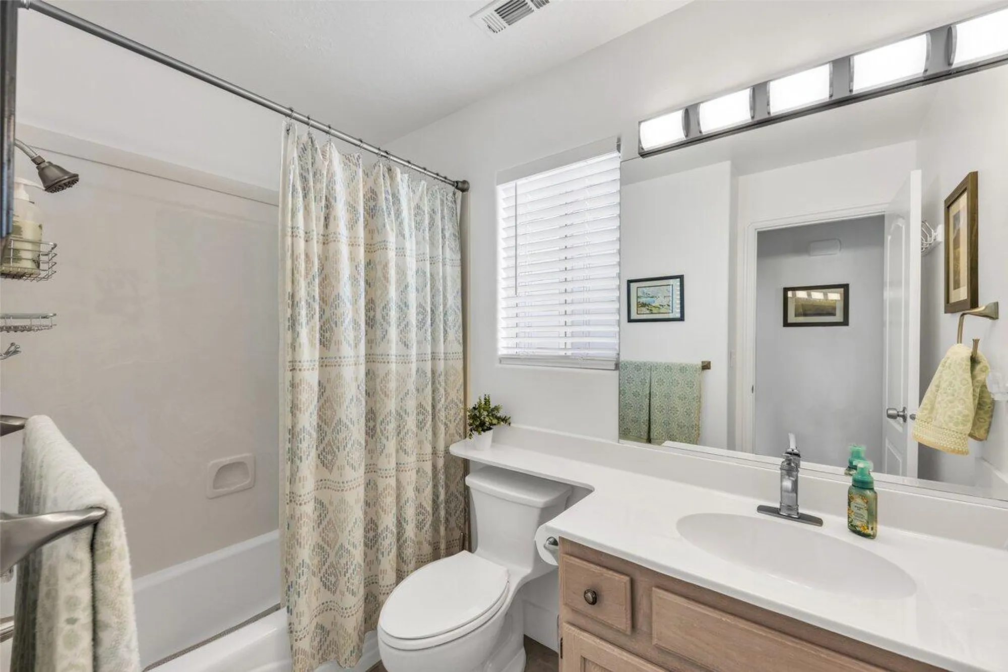 Property Slideshow image 9 of 22 | 225 n valley view dr unit 58, St George, UT, 84770