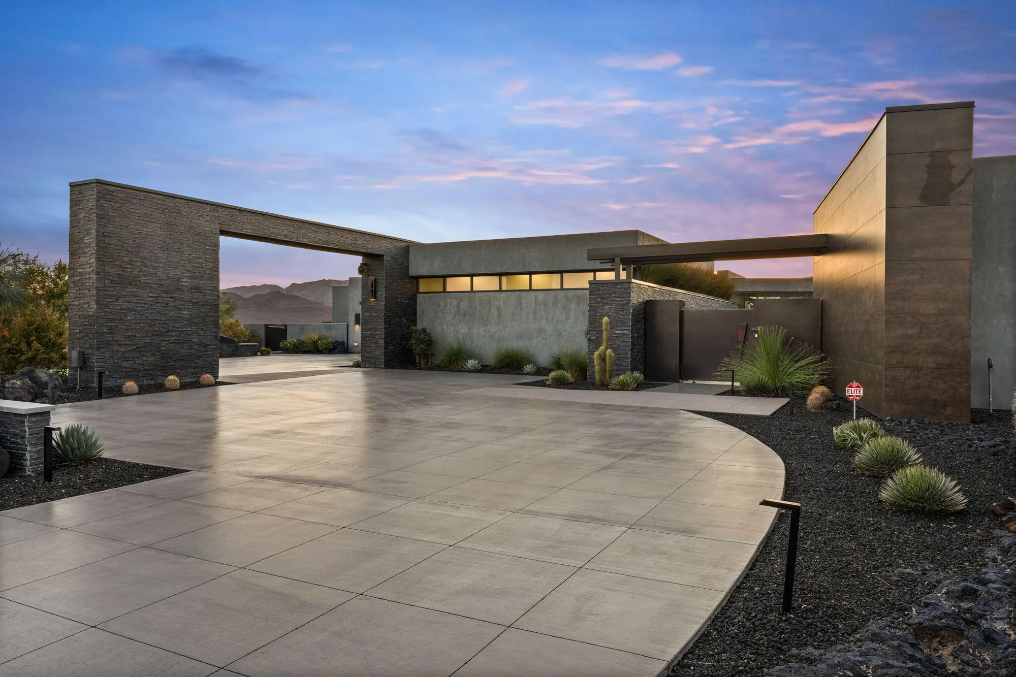 Property Slideshow image 12 of 112 | 2515 n tacheene dr, St George, UT, 84770