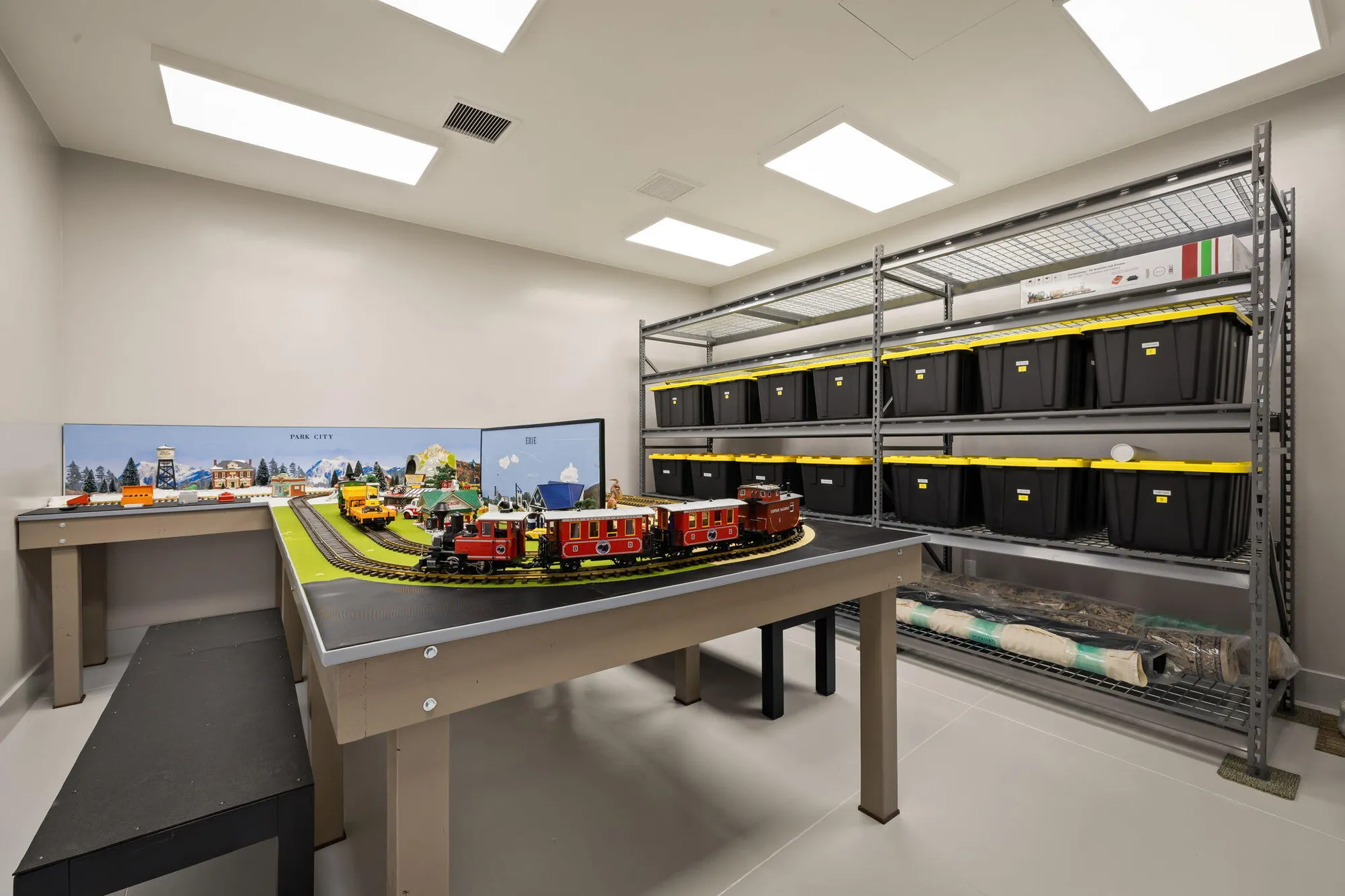 Property Slideshow image 88 of 112 | 2515 n tacheene dr, St George, UT, 84770