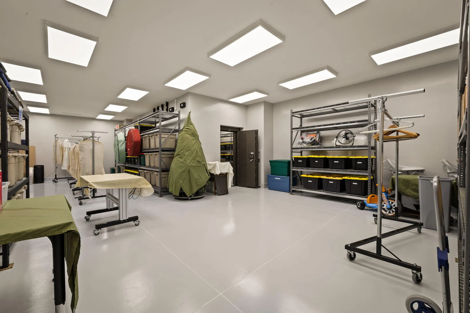 Property Slideshow image 89 of 112 | 2515 n tacheene dr, St George, UT, 84770