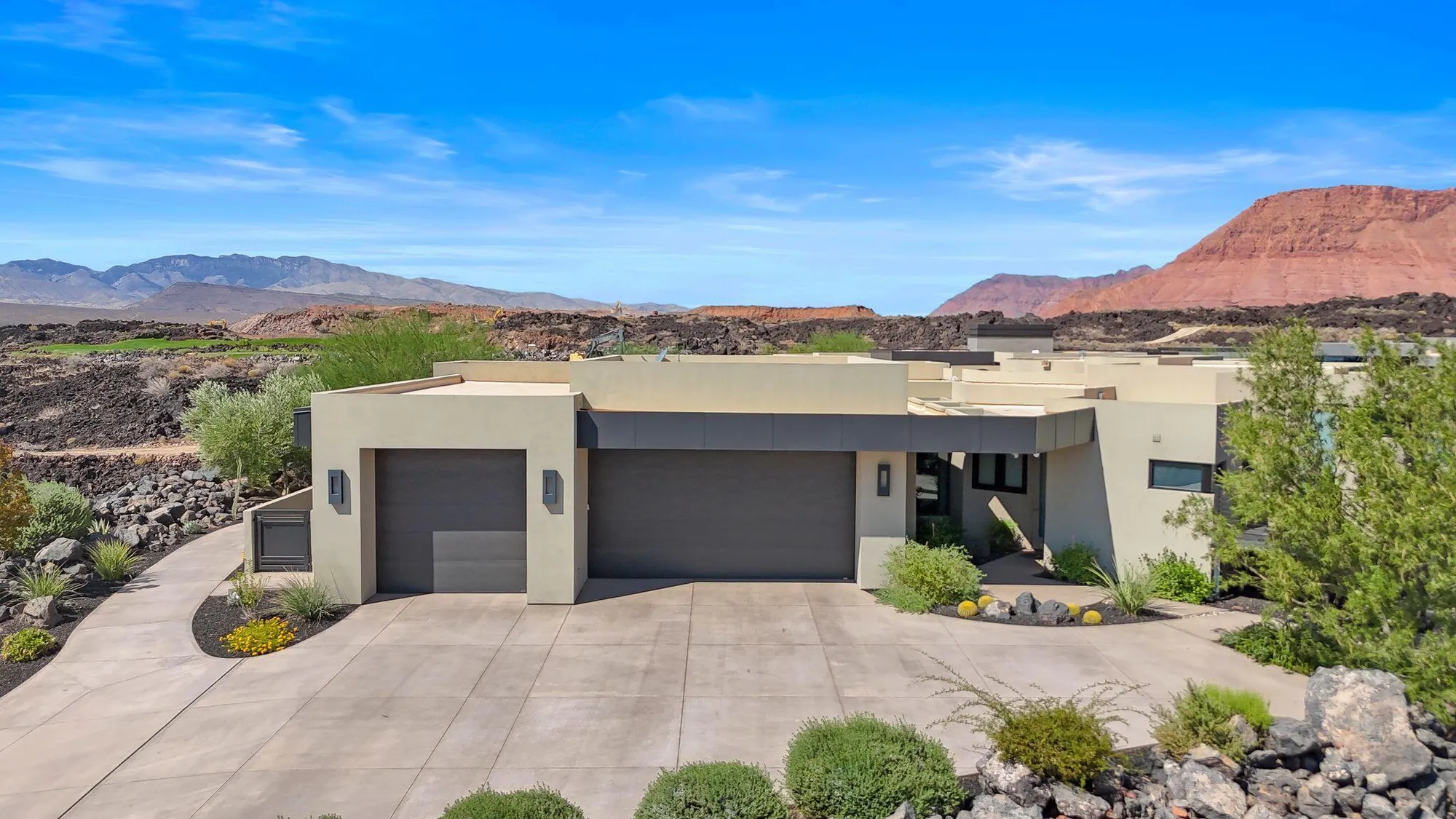Property Slideshow image 12 of 83 | 2578 n kiva cir, St George, UT, 84770