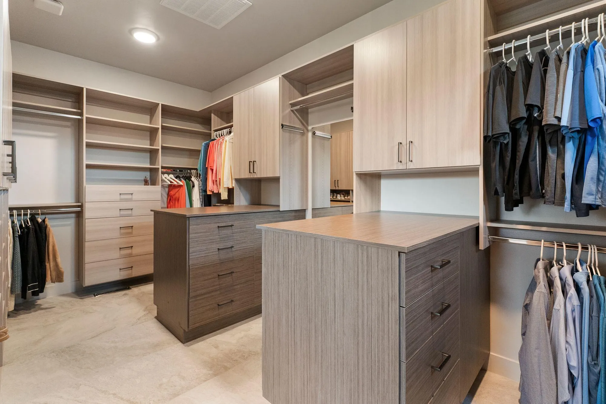 Property Slideshow image 43 of 83 | 2578 n kiva cir, St George, UT, 84770