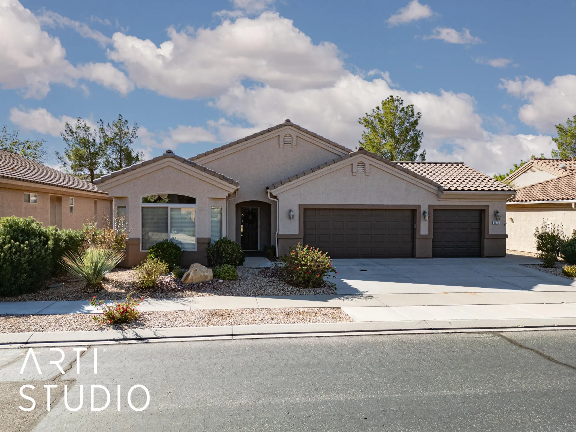 Property Slideshow image 1 of 49 | 1643 w sunstar dr, St George, UT, 84790