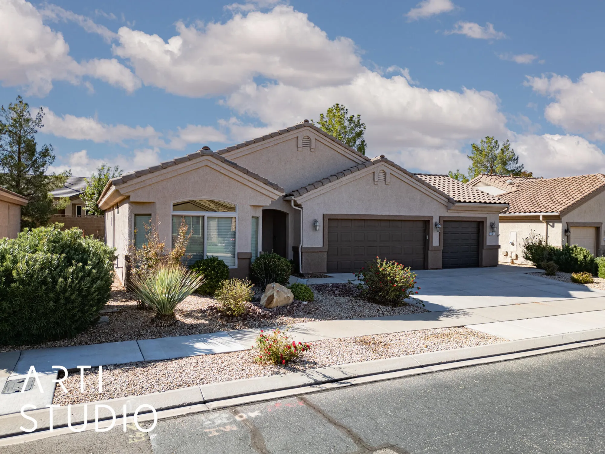 Property Slideshow image 3 of 49 | 1643 w sunstar dr, St George, UT, 84790