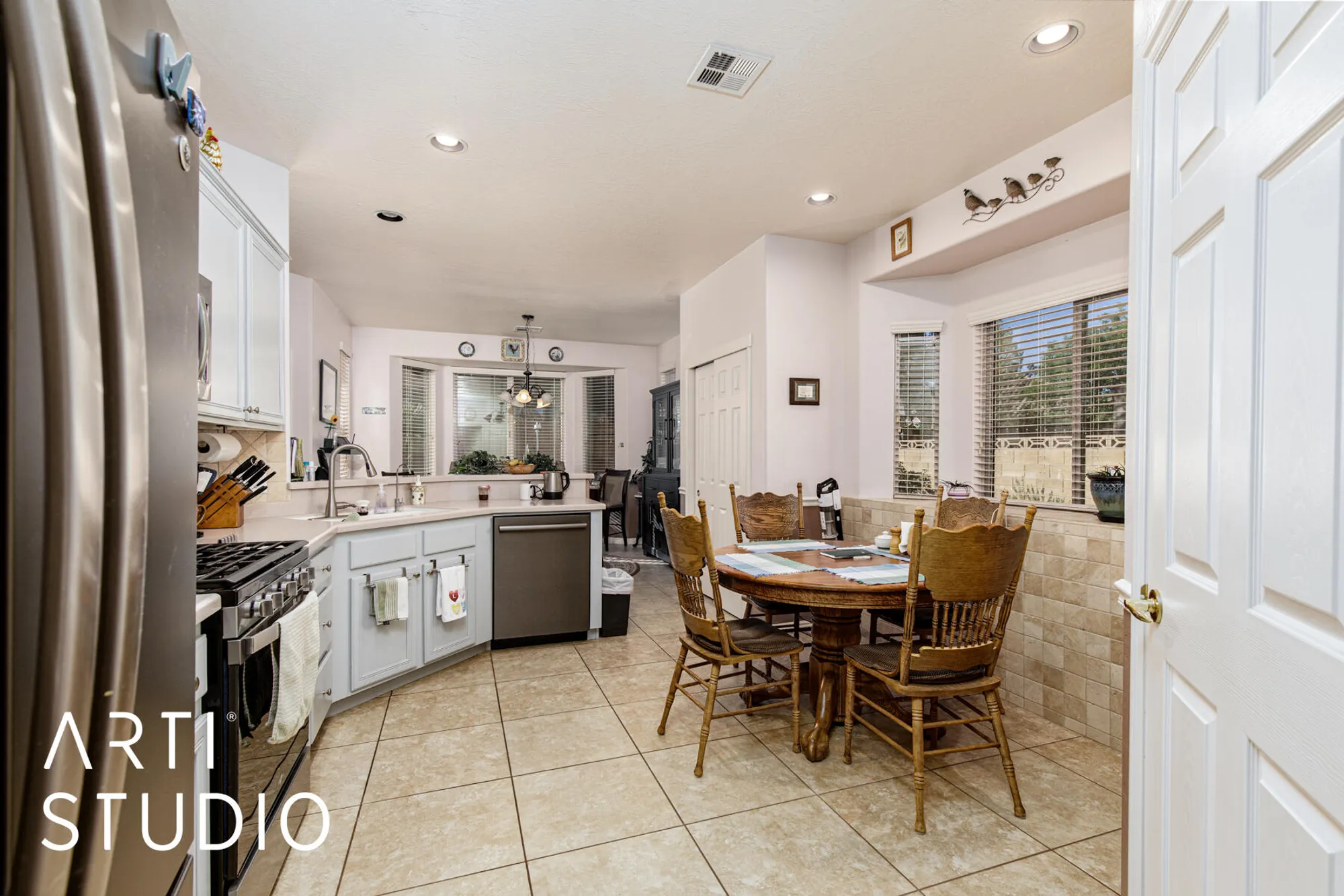 Property Slideshow image 9 of 49 | 1643 w sunstar dr, St George, UT, 84790