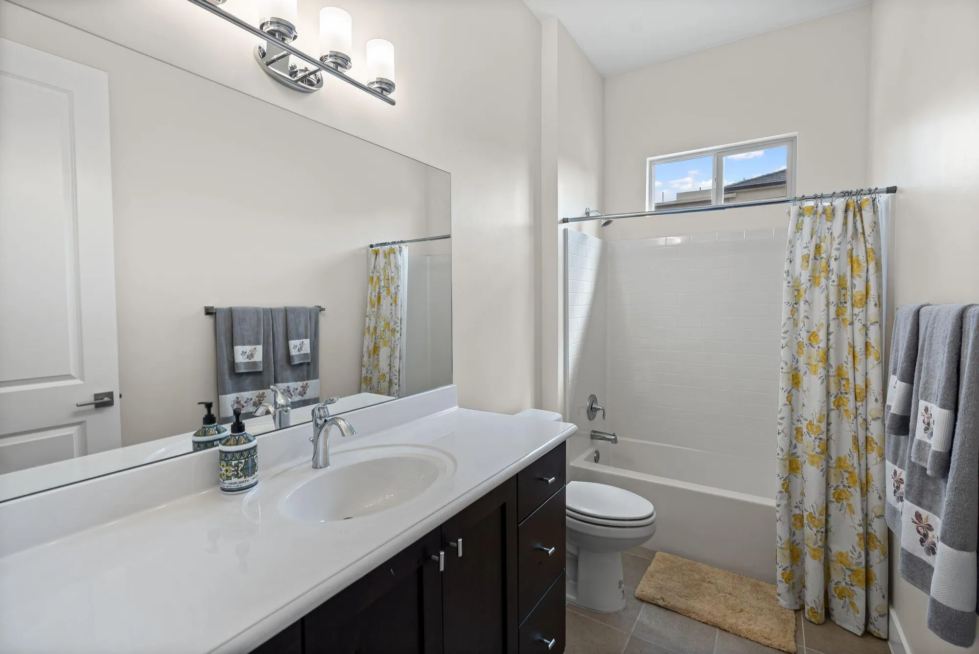 Property Slideshow image 18 of 24 | 1138 w floyd dr, St George, UT, 84790
