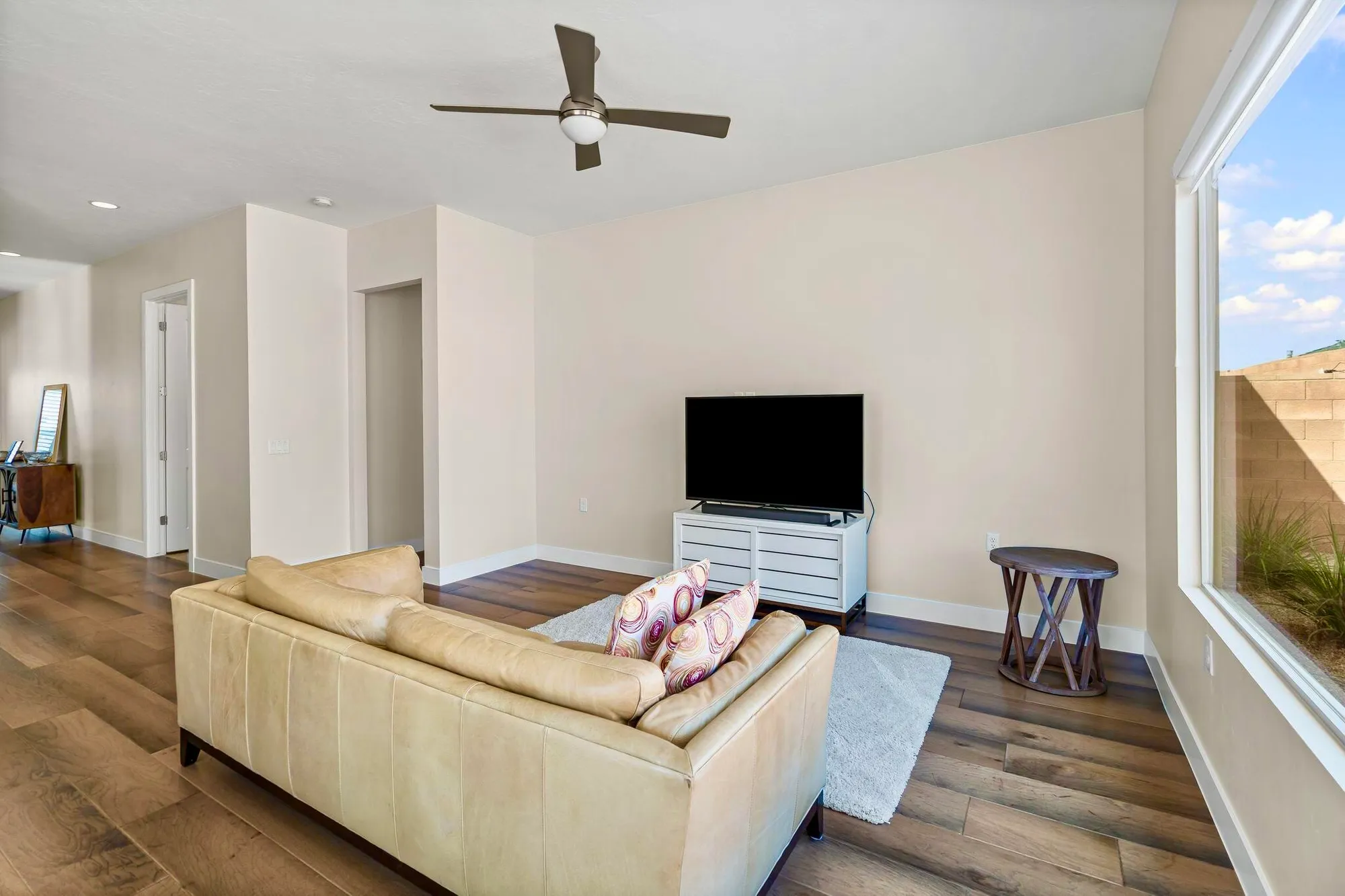 Property Slideshow image 11 of 24 | 1138 w floyd dr, St George, UT, 84790