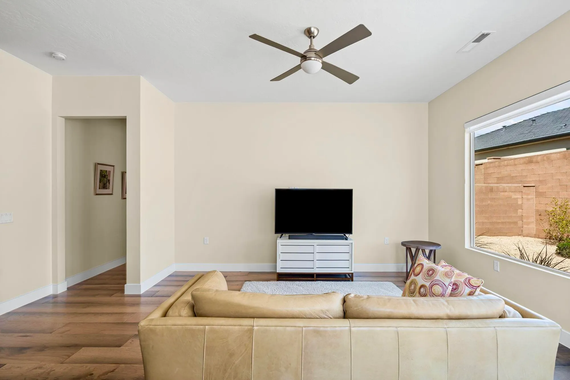 Property Slideshow image 10 of 24 | 1138 w floyd dr, St George, UT, 84790