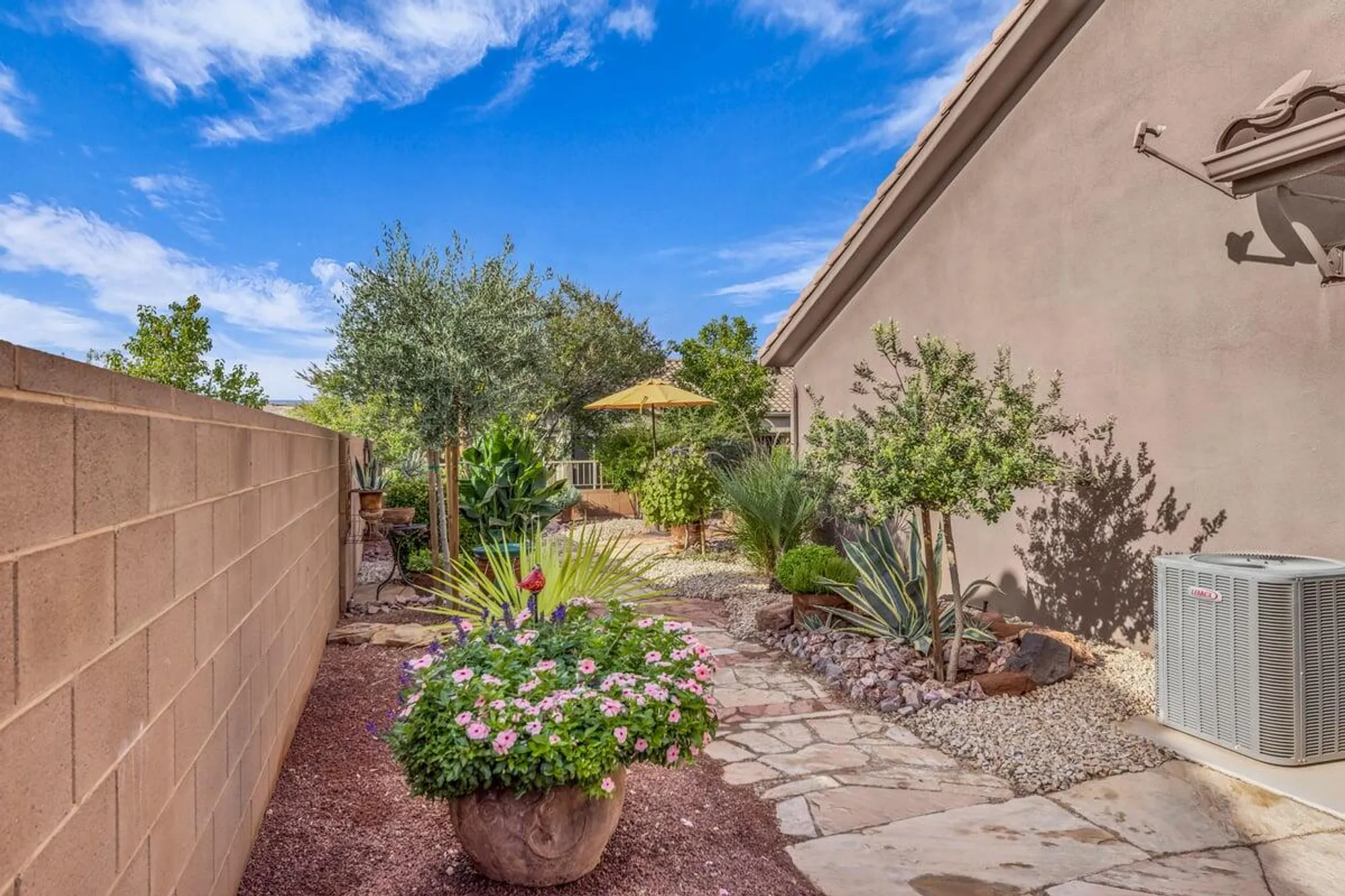Property Slideshow image 25 of 28 | 4760 s medallion dr, St George, UT, 84790