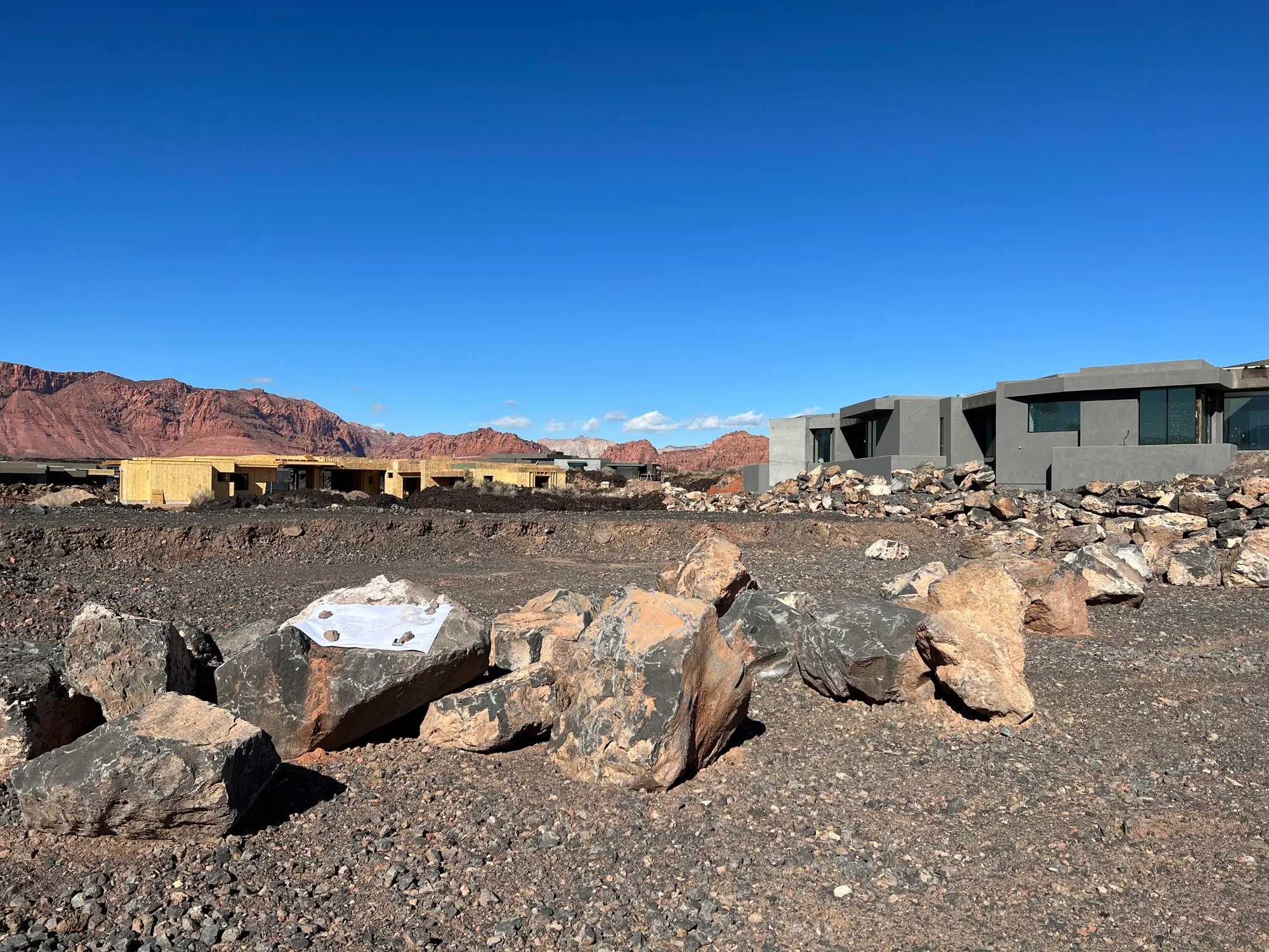 Property Slideshow image 3 of 52 | 2832 w shoshoni trl, St George, UT, 84770